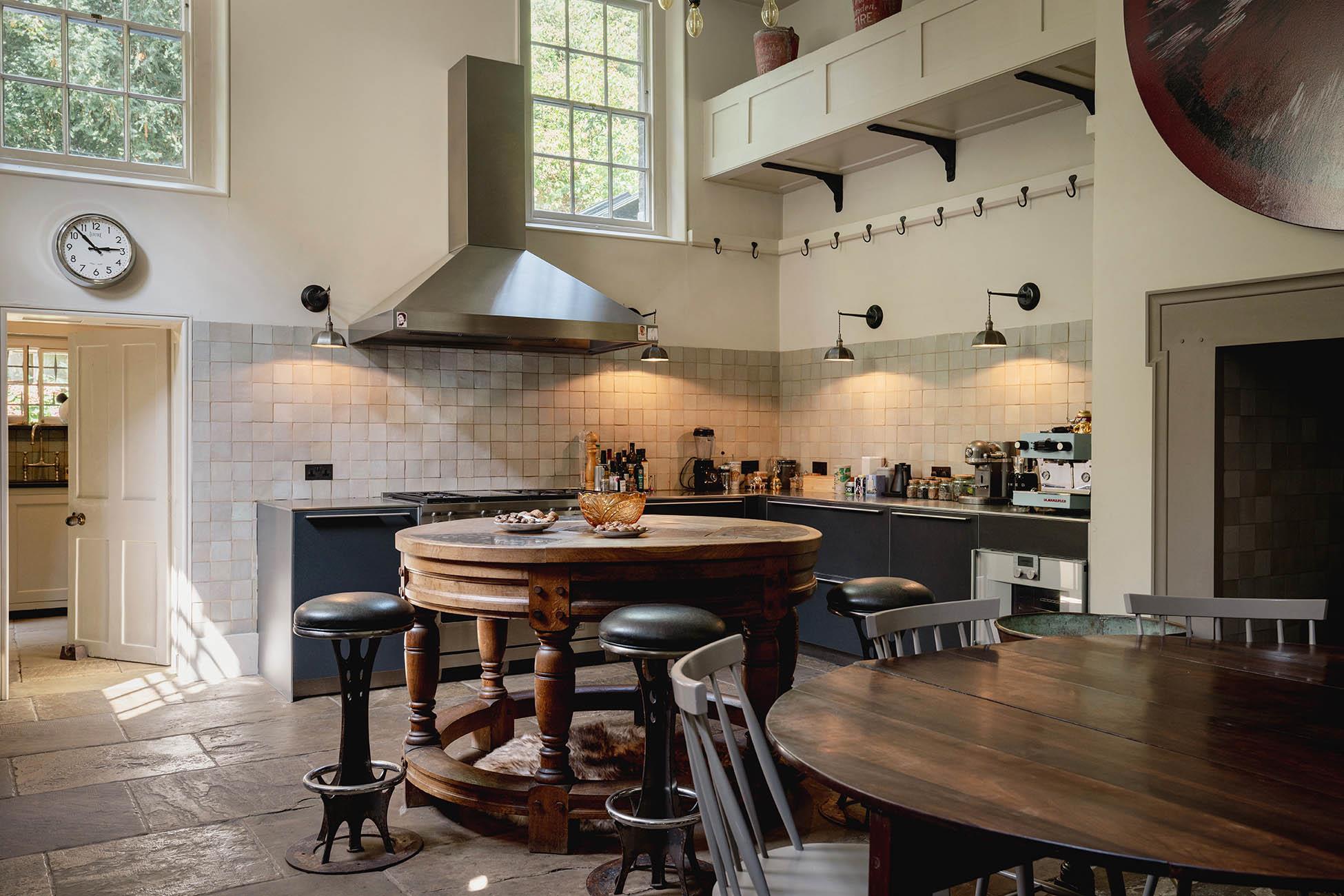 Hampton Court Road, East Molesey, Surrey KT8