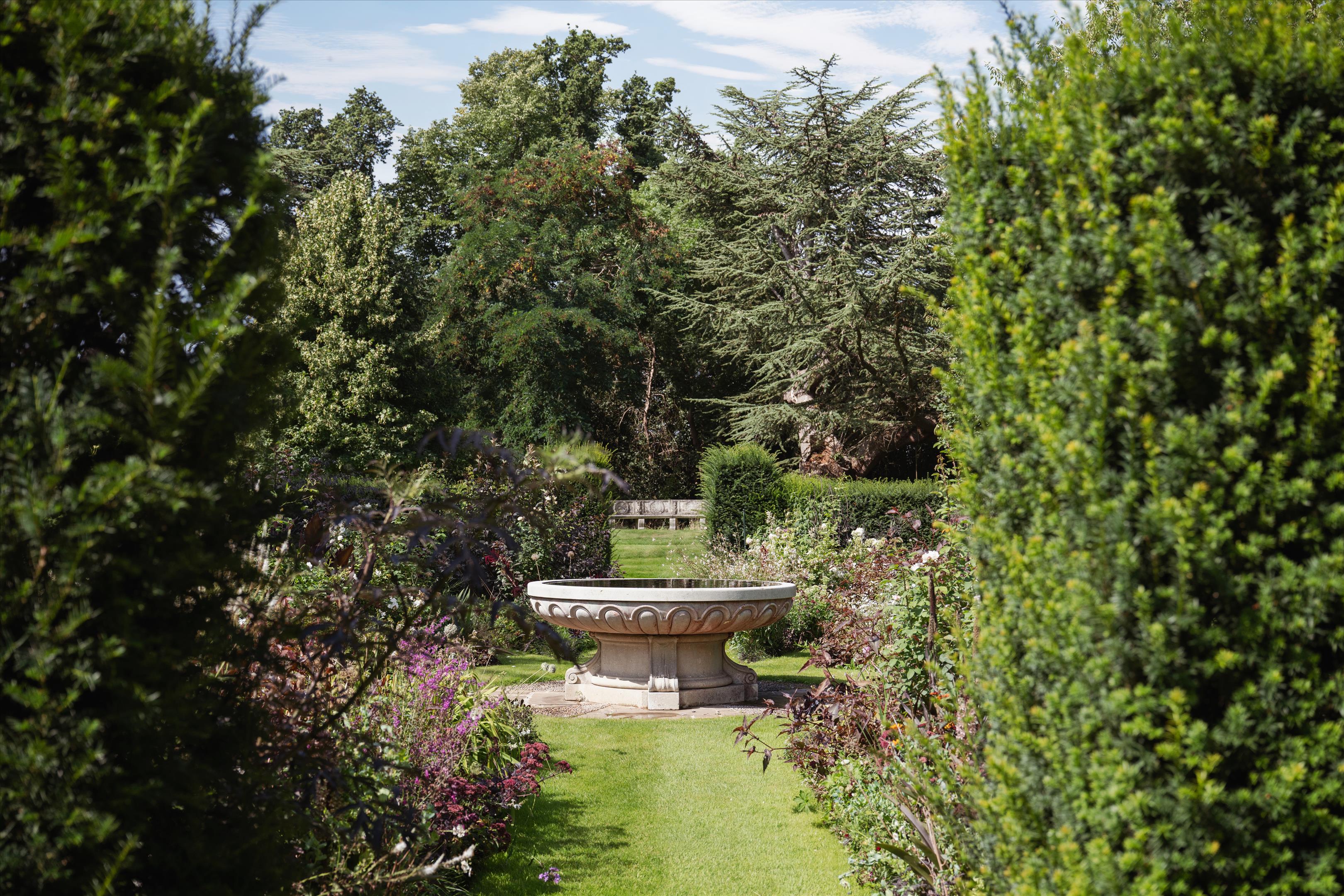 Hampton Court Road, East Molesey, Surrey KT8