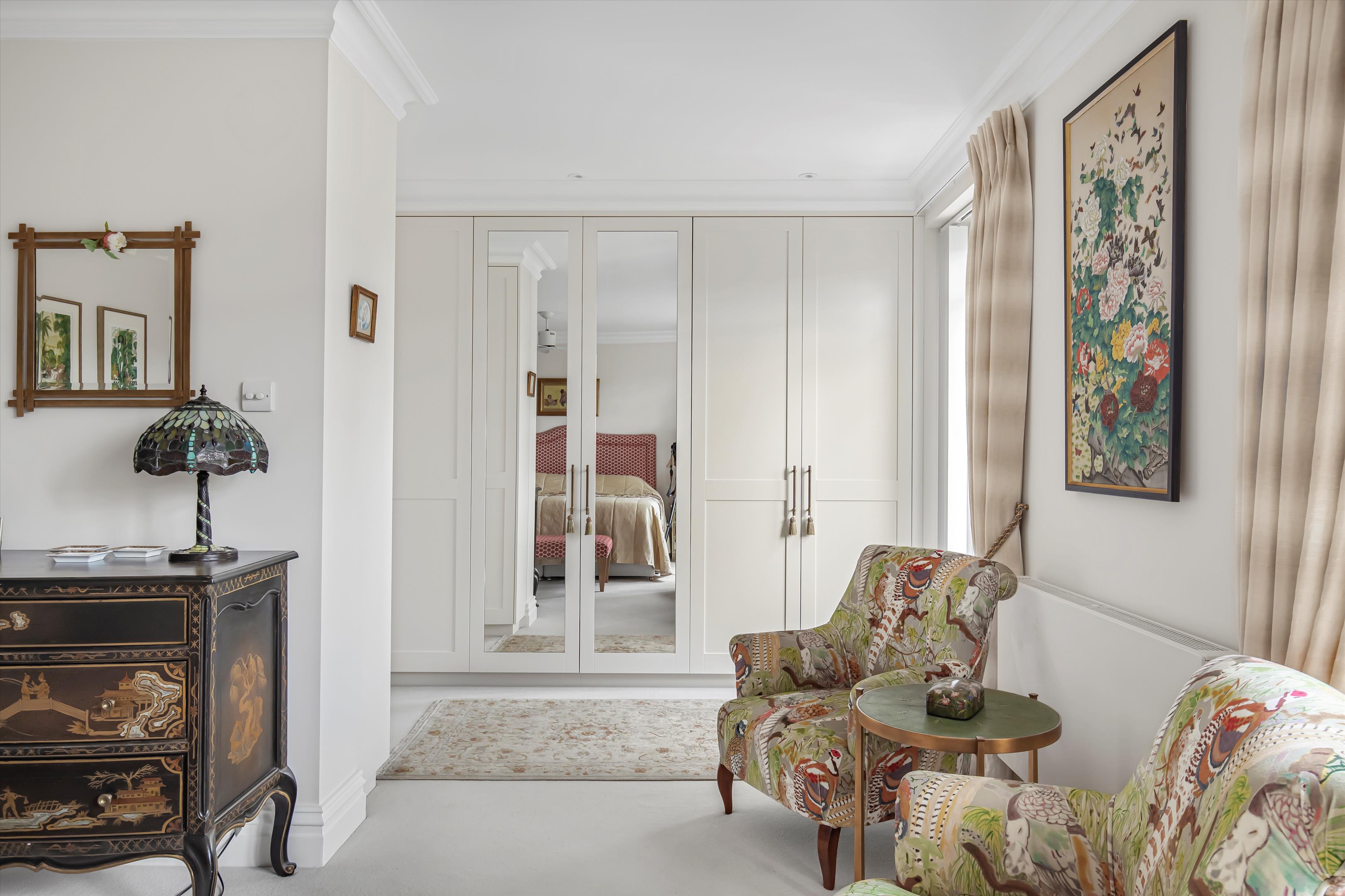 Clevedon Road, Twickenham TW1