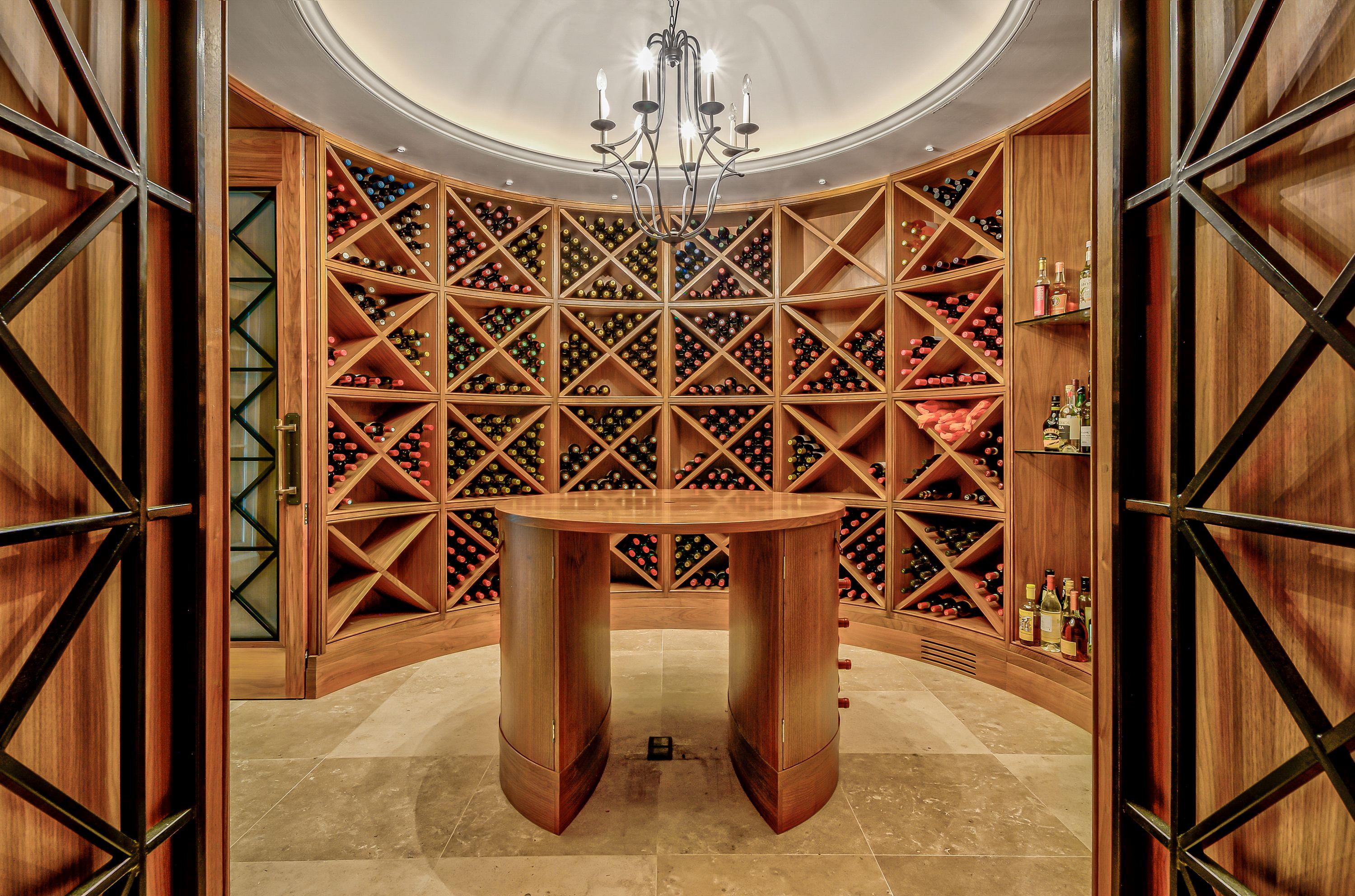 The Vineyard, Richmond, Surrey TW10