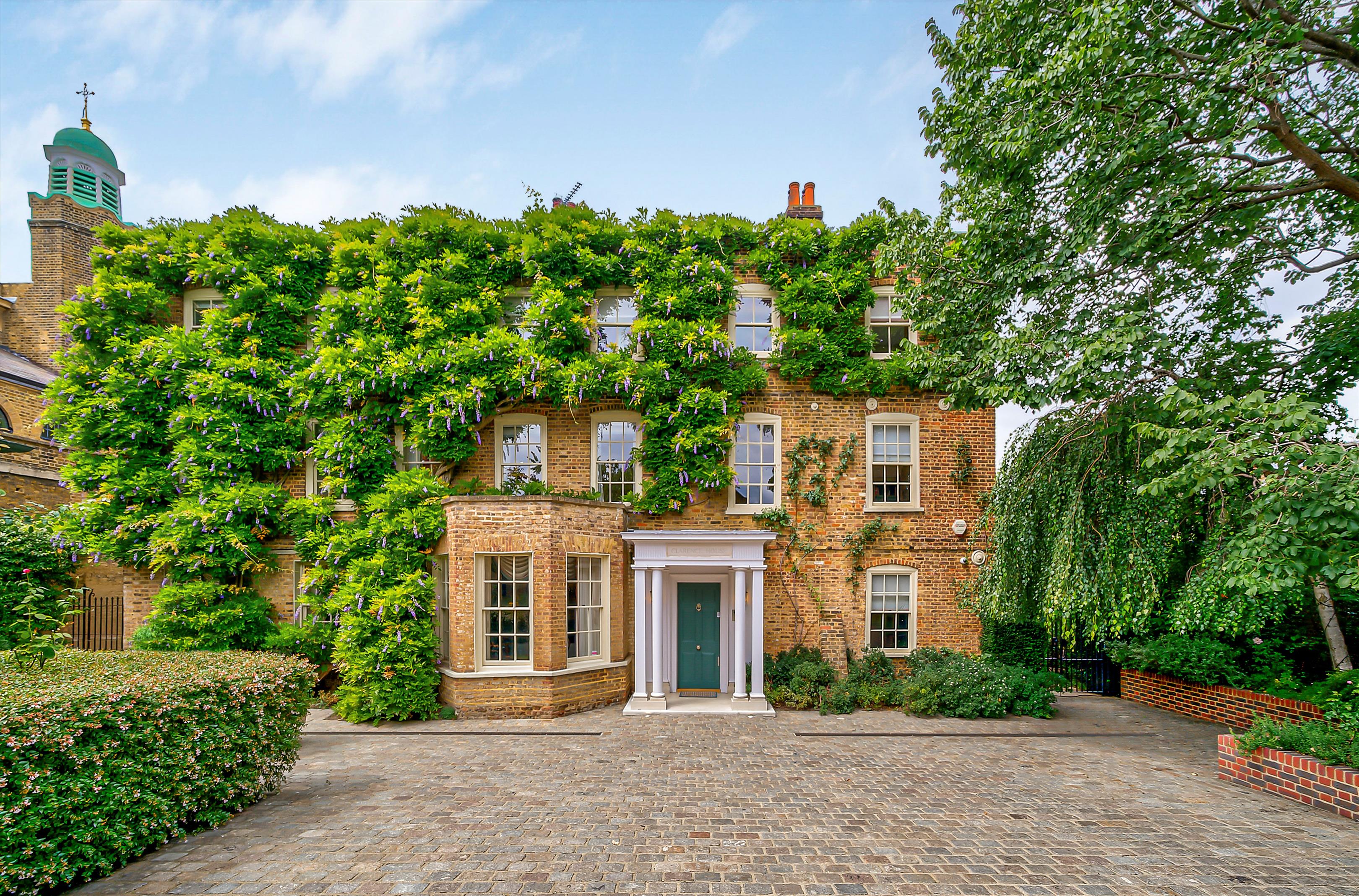 The Vineyard, Richmond, Surrey TW10