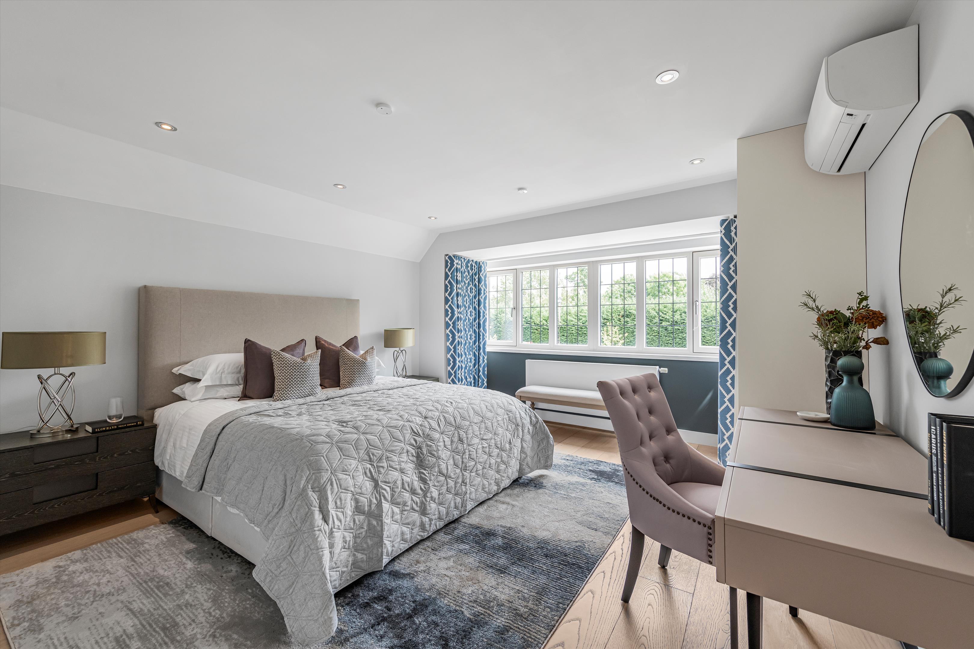 Petersham Road, Richmond, TW10
