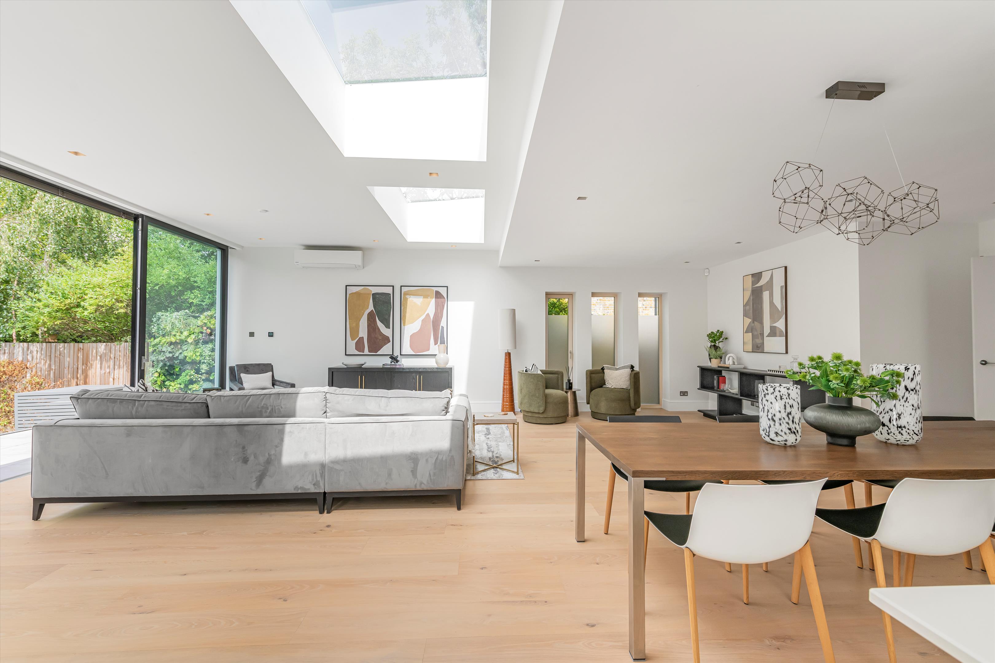 Petersham Road, Richmond, TW10
