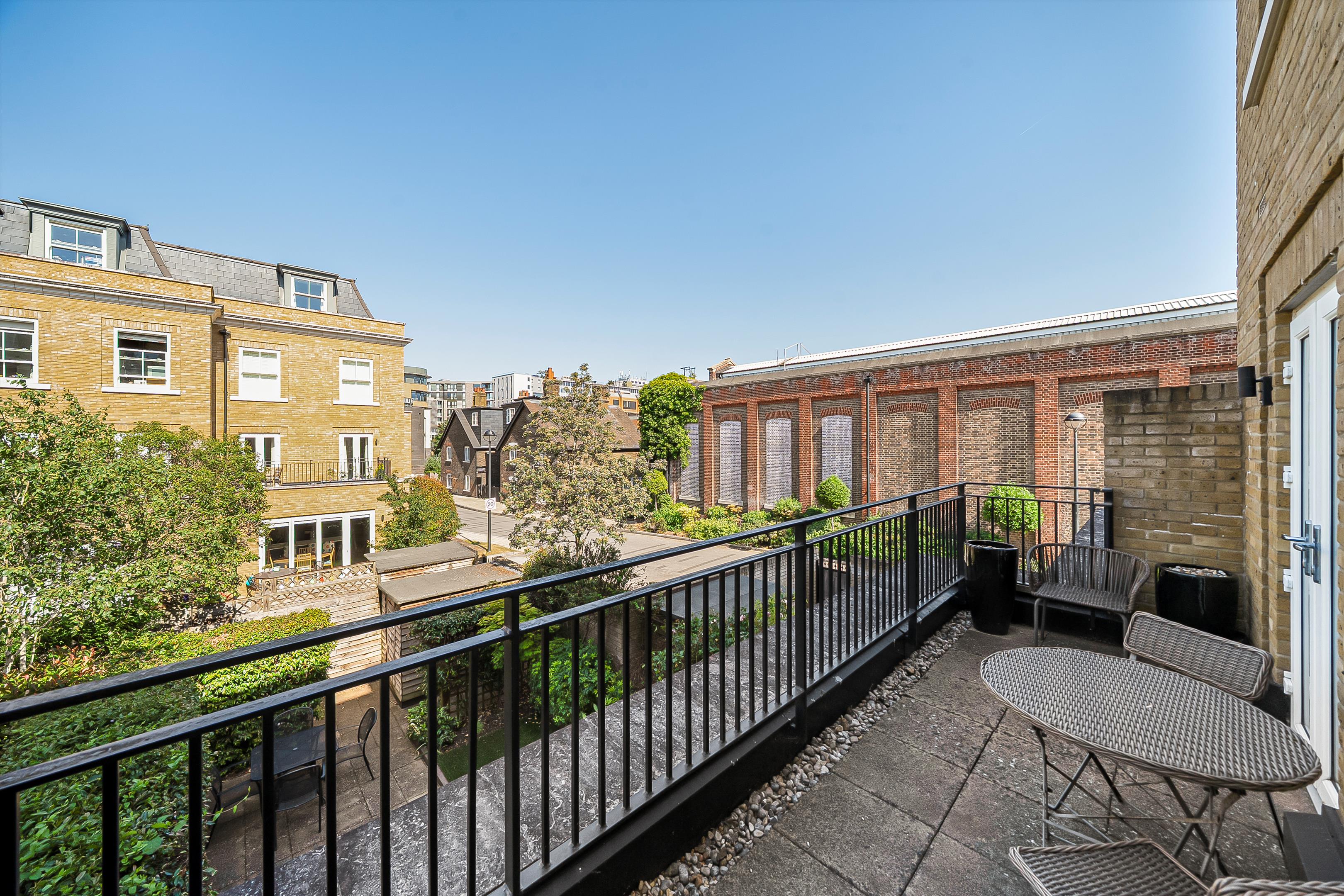 Brewery Lane, Twickenham TW1