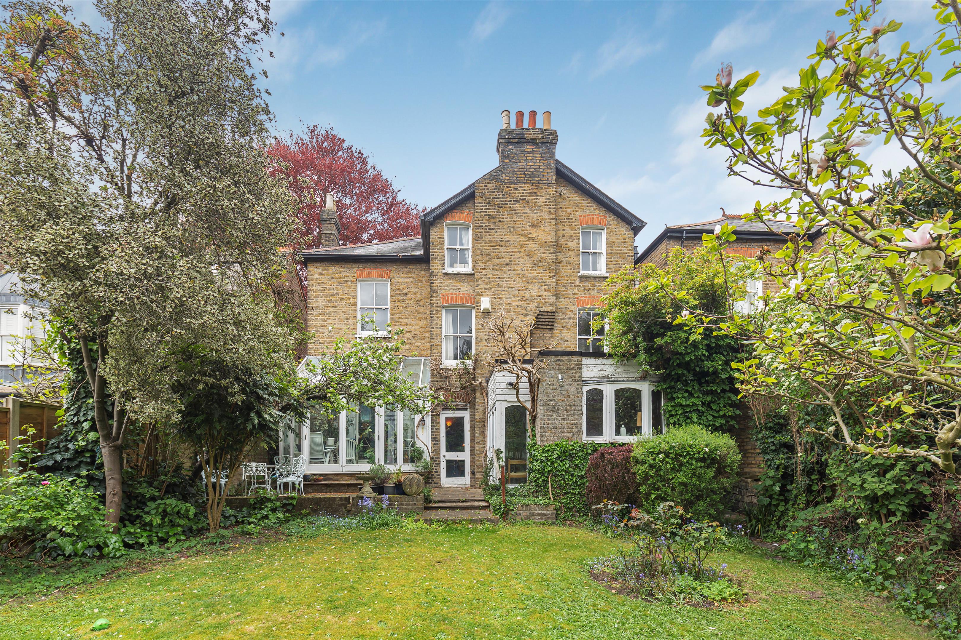 Ailsa Road, Twickenham TW1