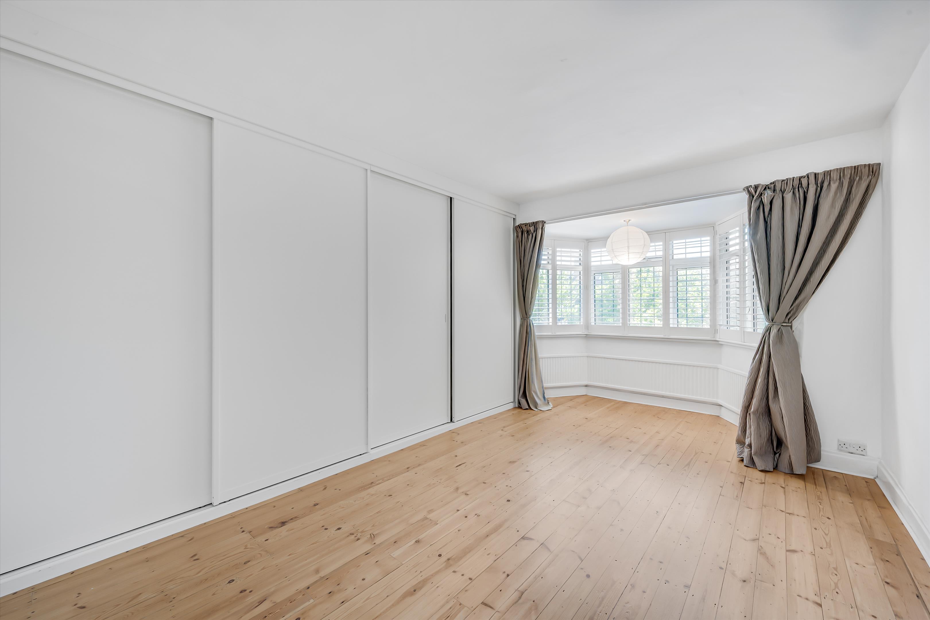 Riverdale Gardens, Twickenham TW1