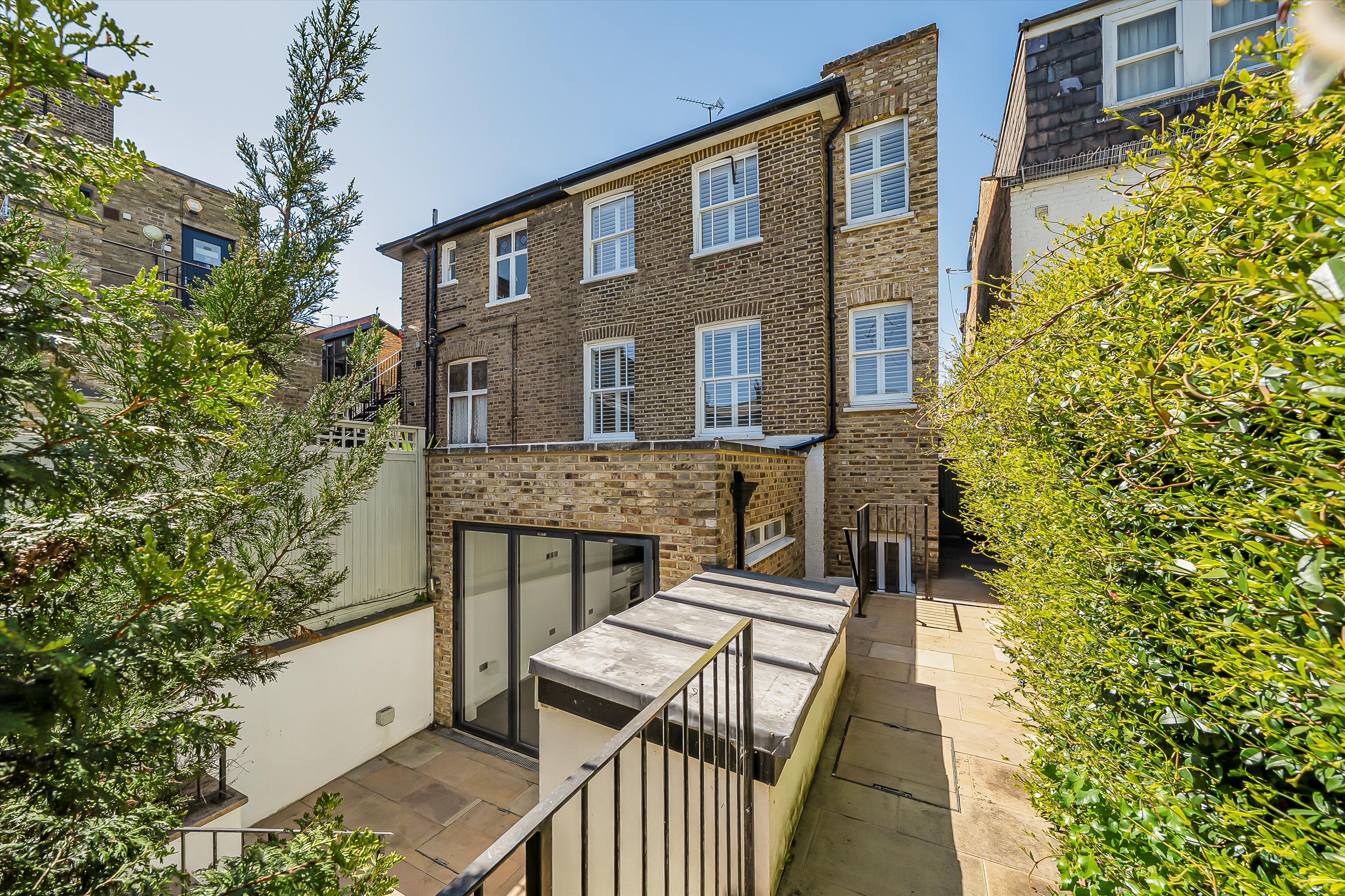 Sydney Road, Richmond, Surrey TW9