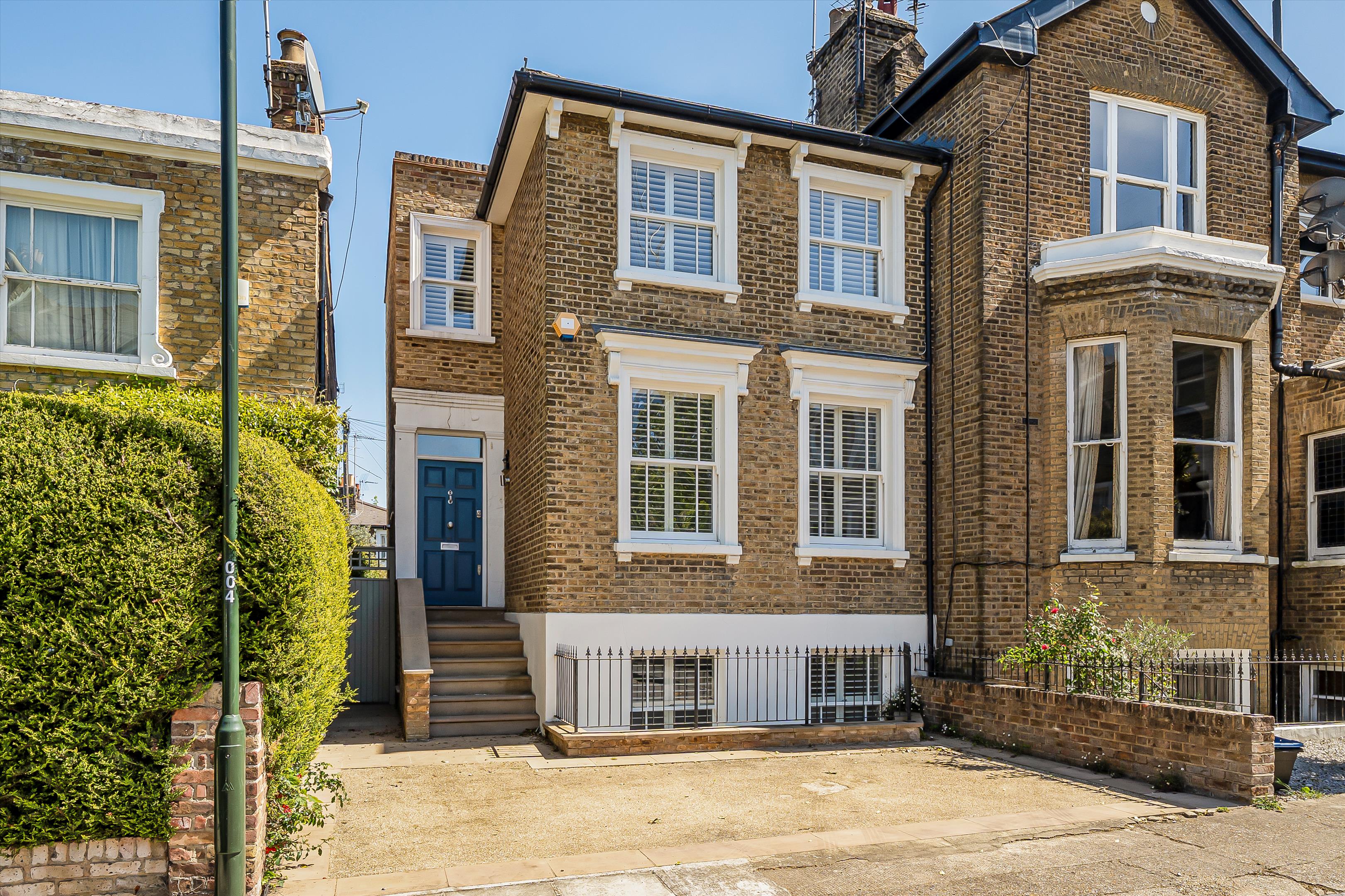 Sydney Road, Richmond, Surrey TW9
