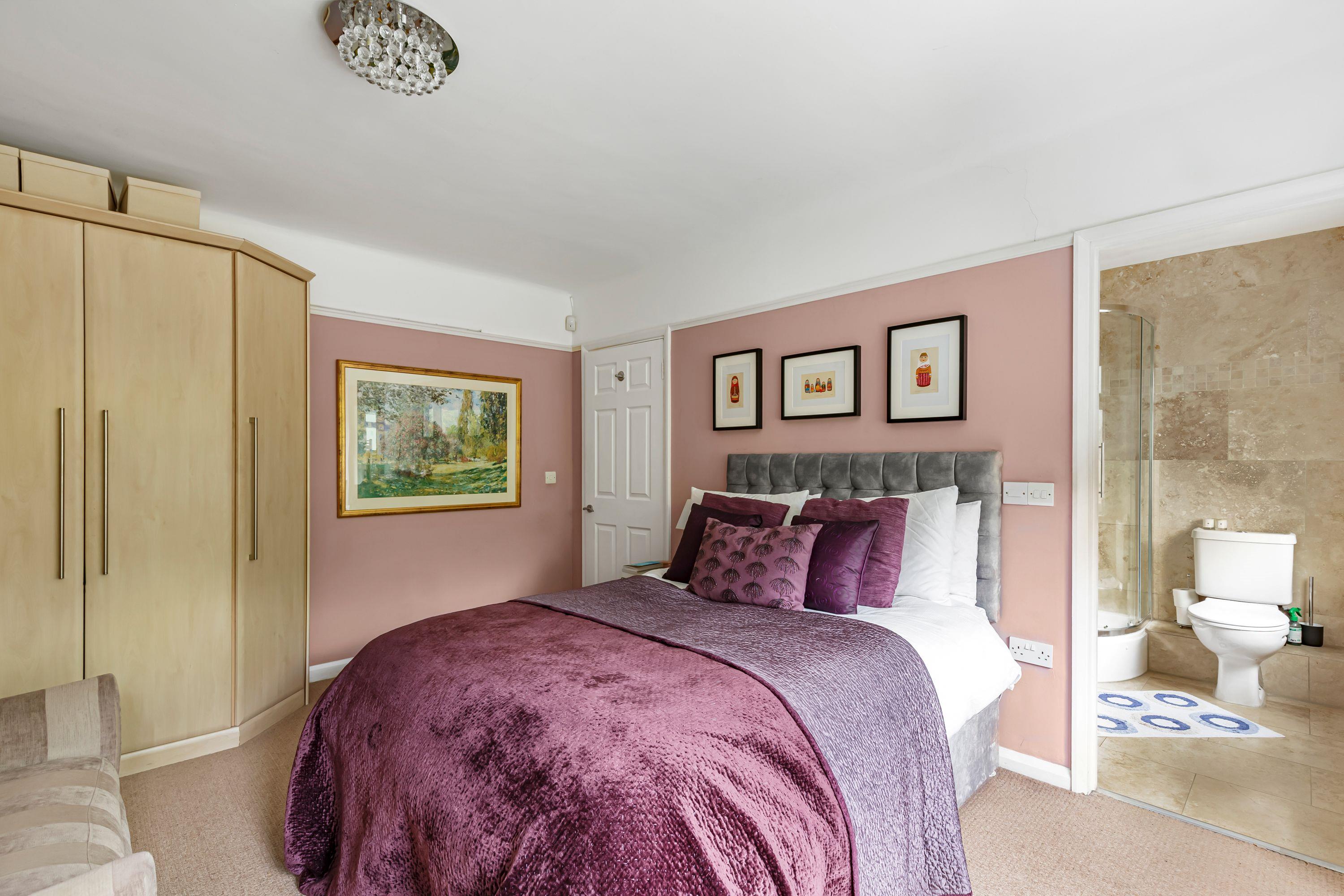 Heathcote Road, St Margarets, TW1