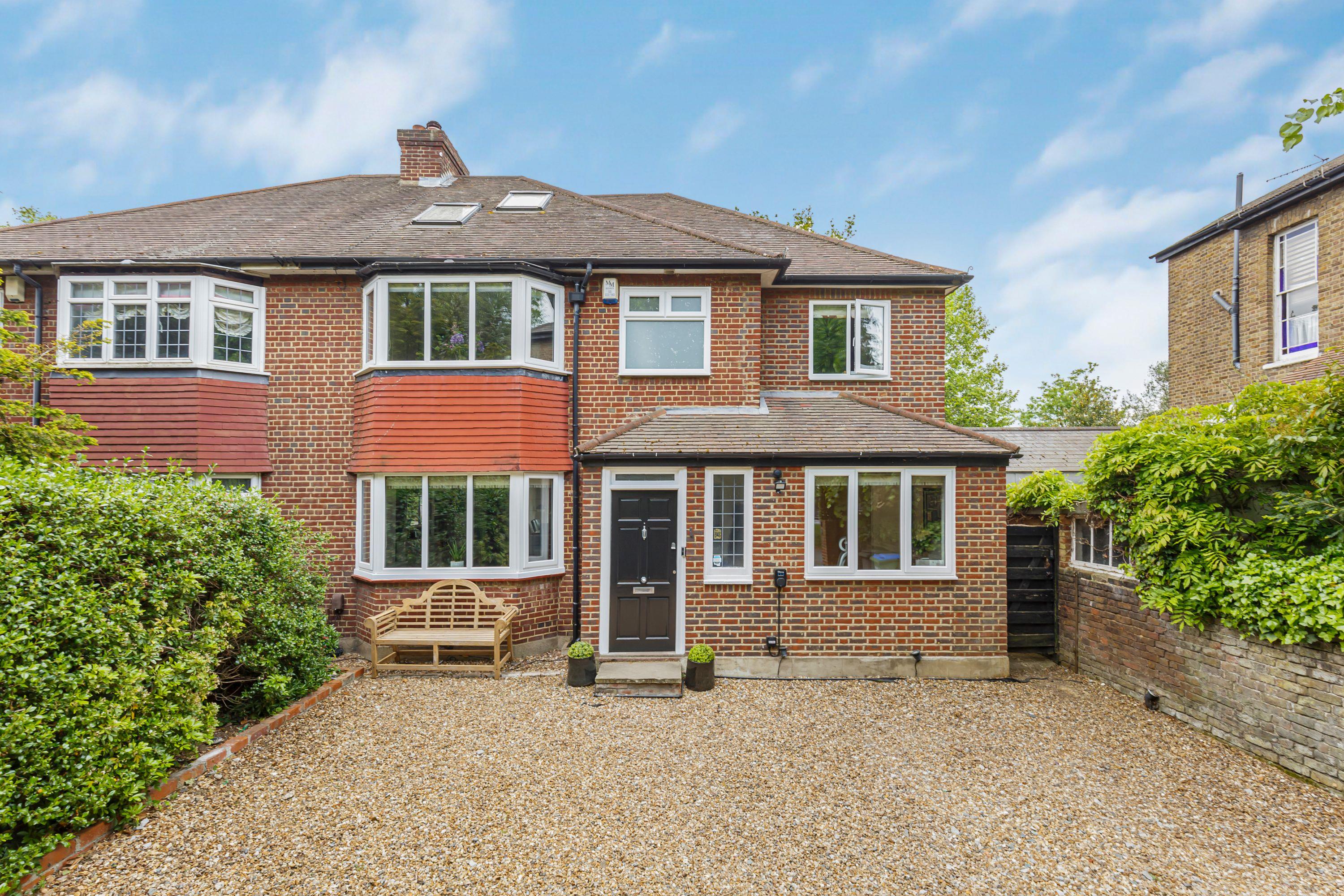 Heathcote Road, St Margarets, TW1