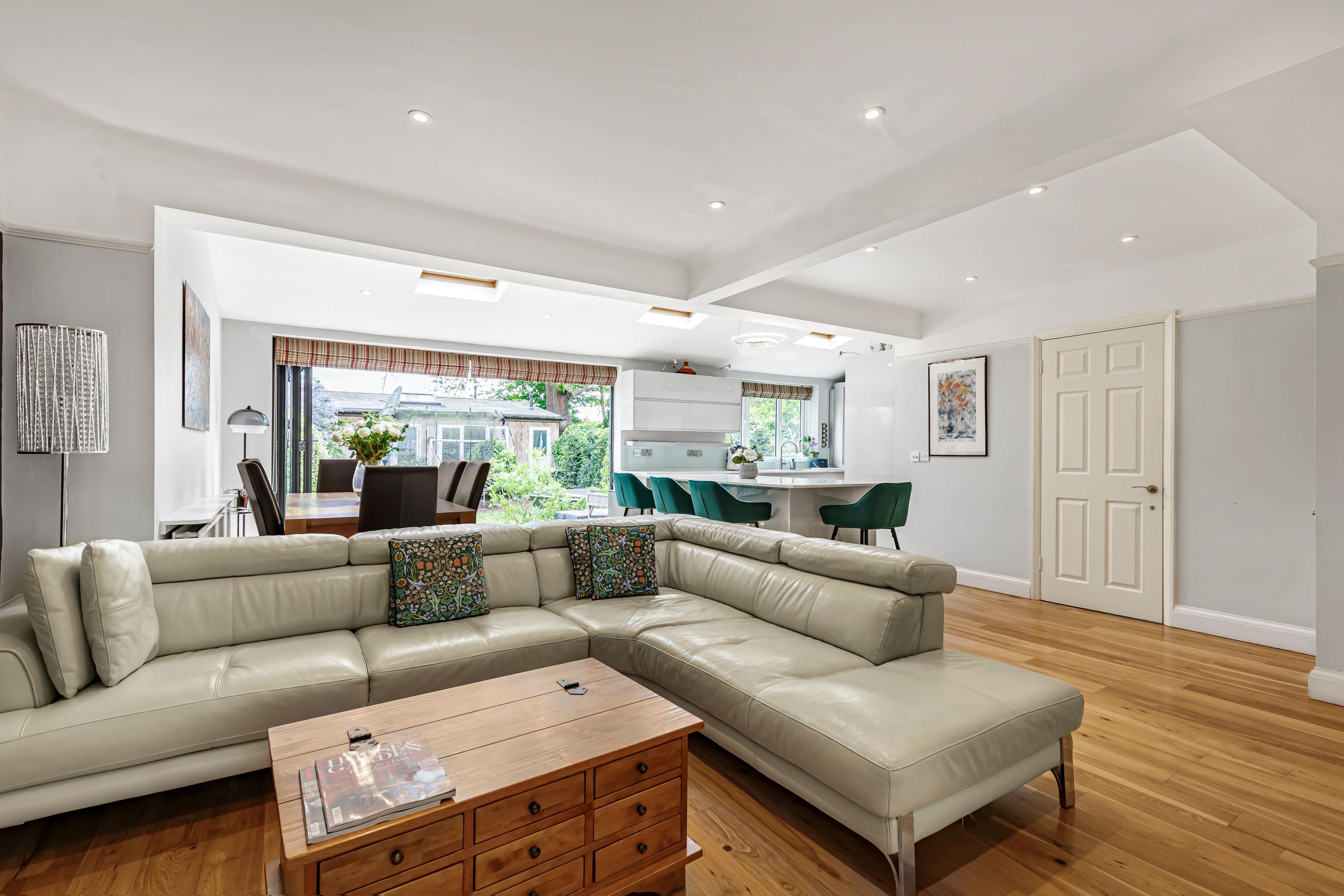 Heathcote Road, St Margarets, TW1