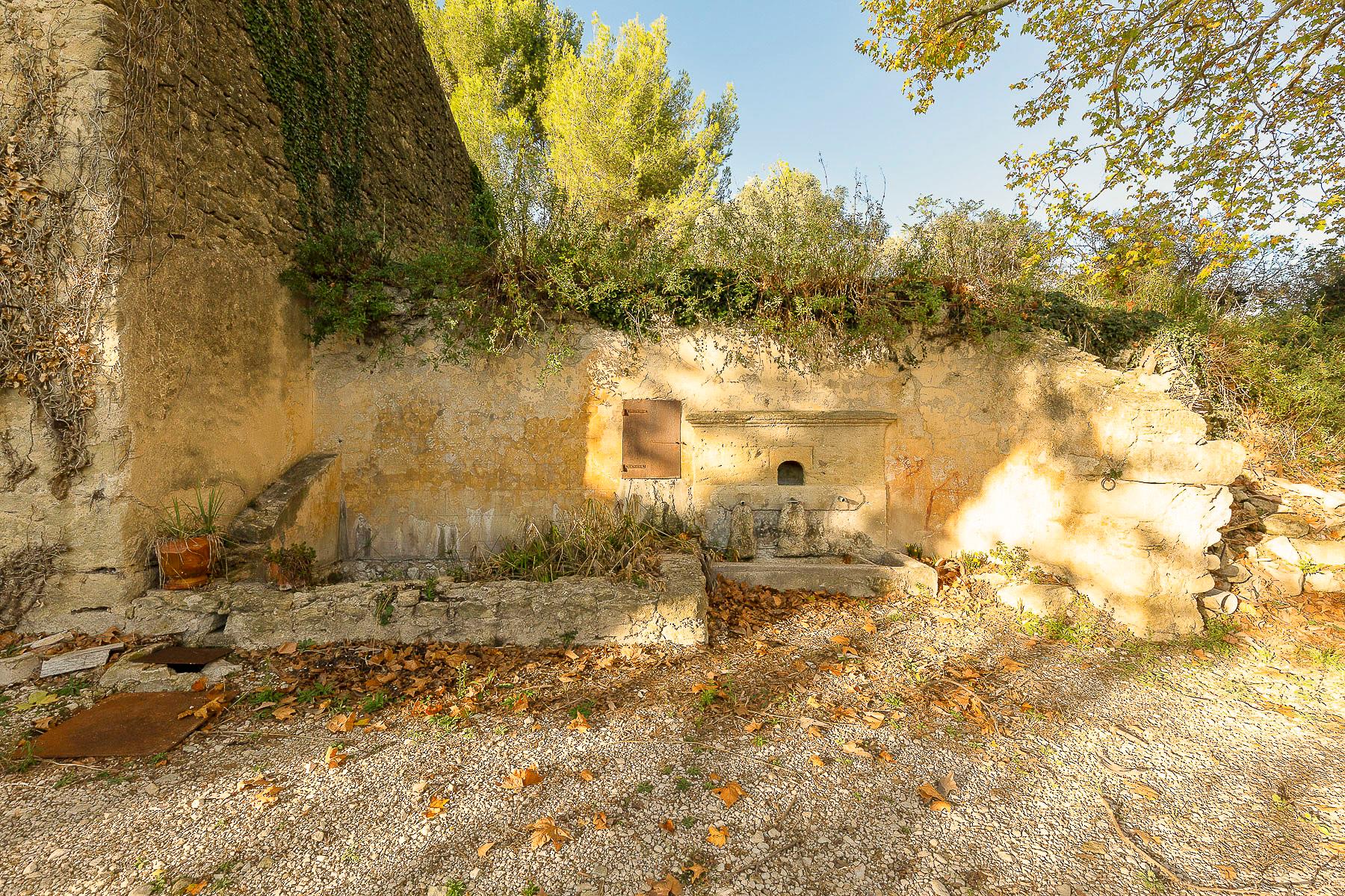 Vaugines, Vaucluse, Provence-Alpes-Côte d'Azur