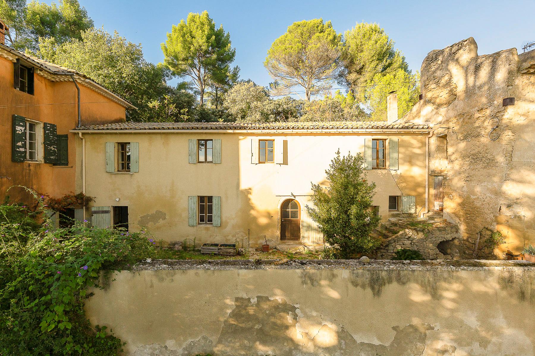 Vaugines, Vaucluse, Provence-Alpes-Côte d'Azur