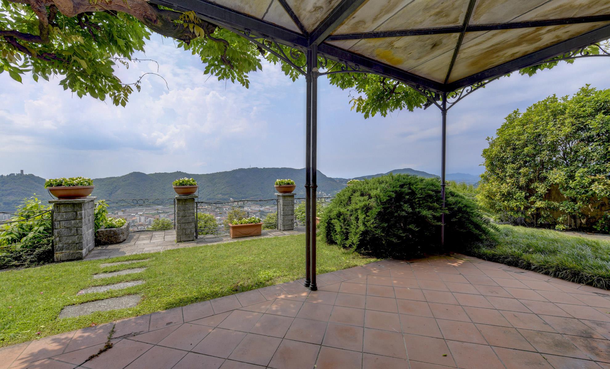Lake Como, Lombardy