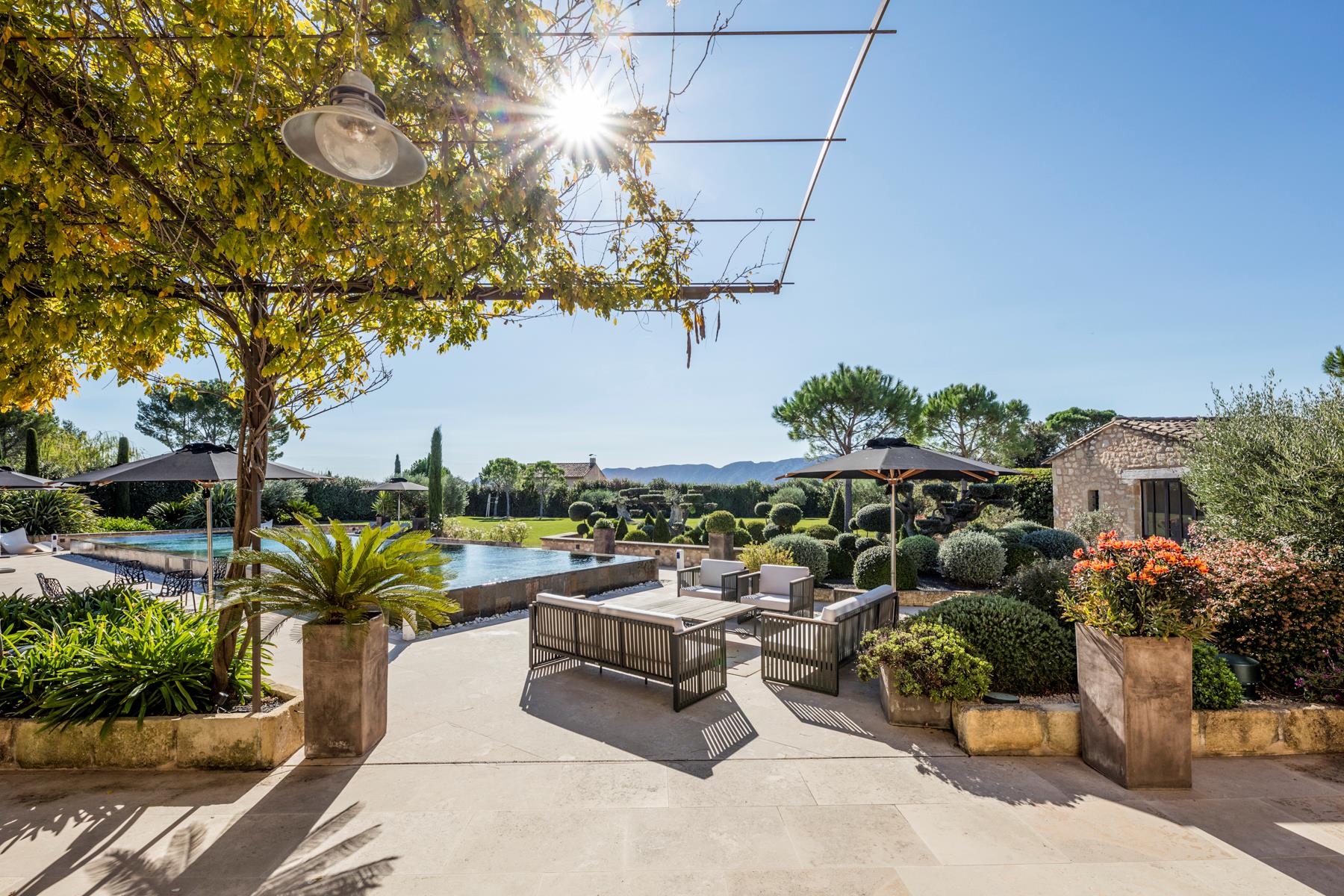 Saint-Remy-de-Provence, Bouches-Du-Rhône, Provence-Alpes-Côte d`Azur