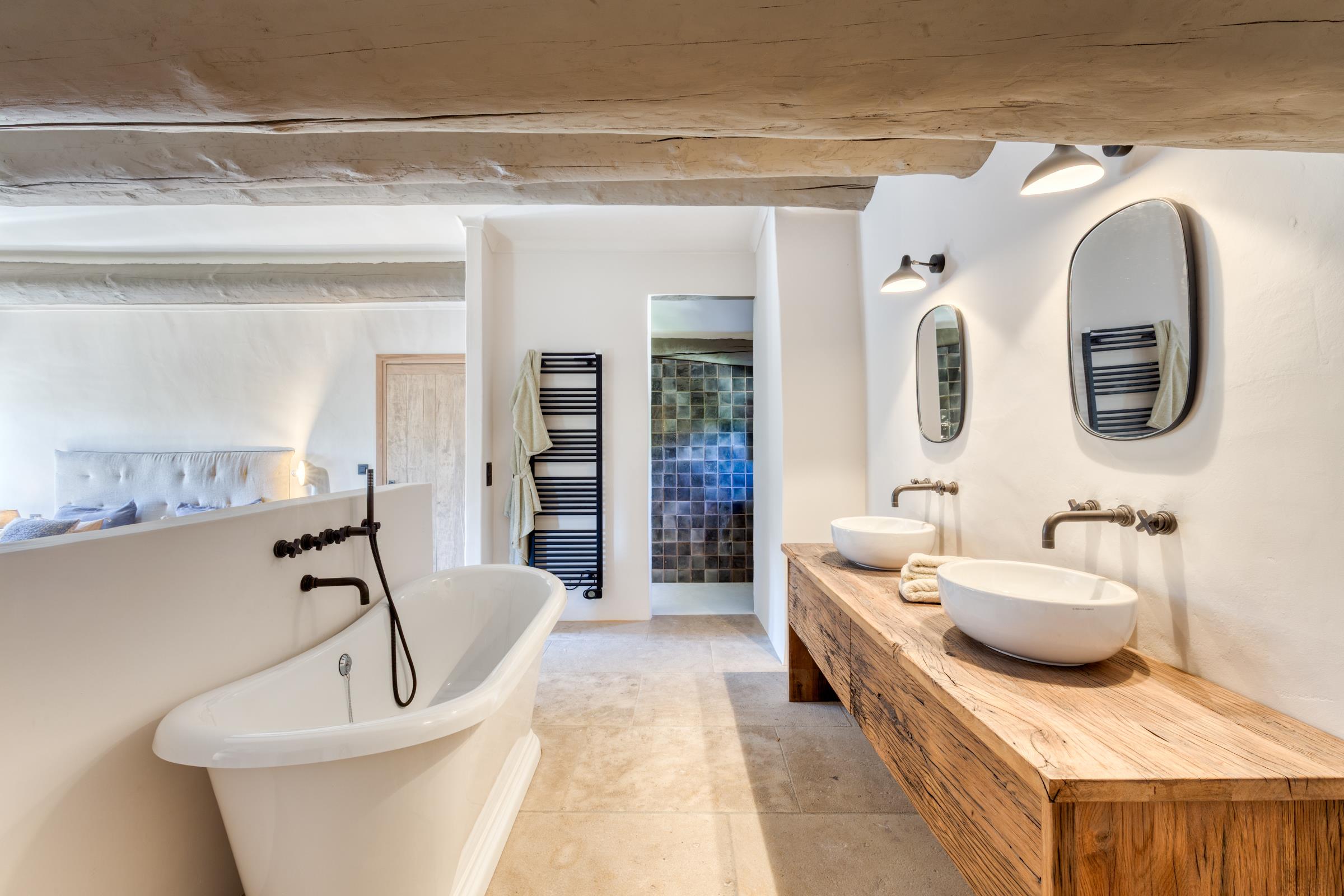 Saint-Saturnin-les-Apt, Vaucluse, Provence-Alpes-Côte d`Azur