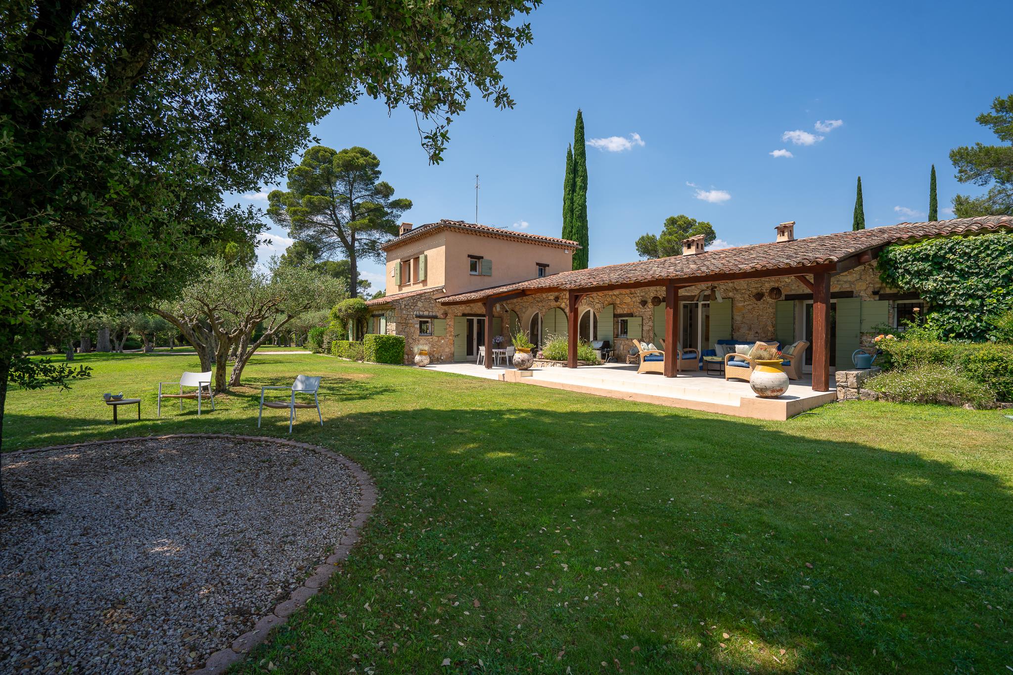 Lorgues, Var, Provence-Alpes-Côte D'Azur