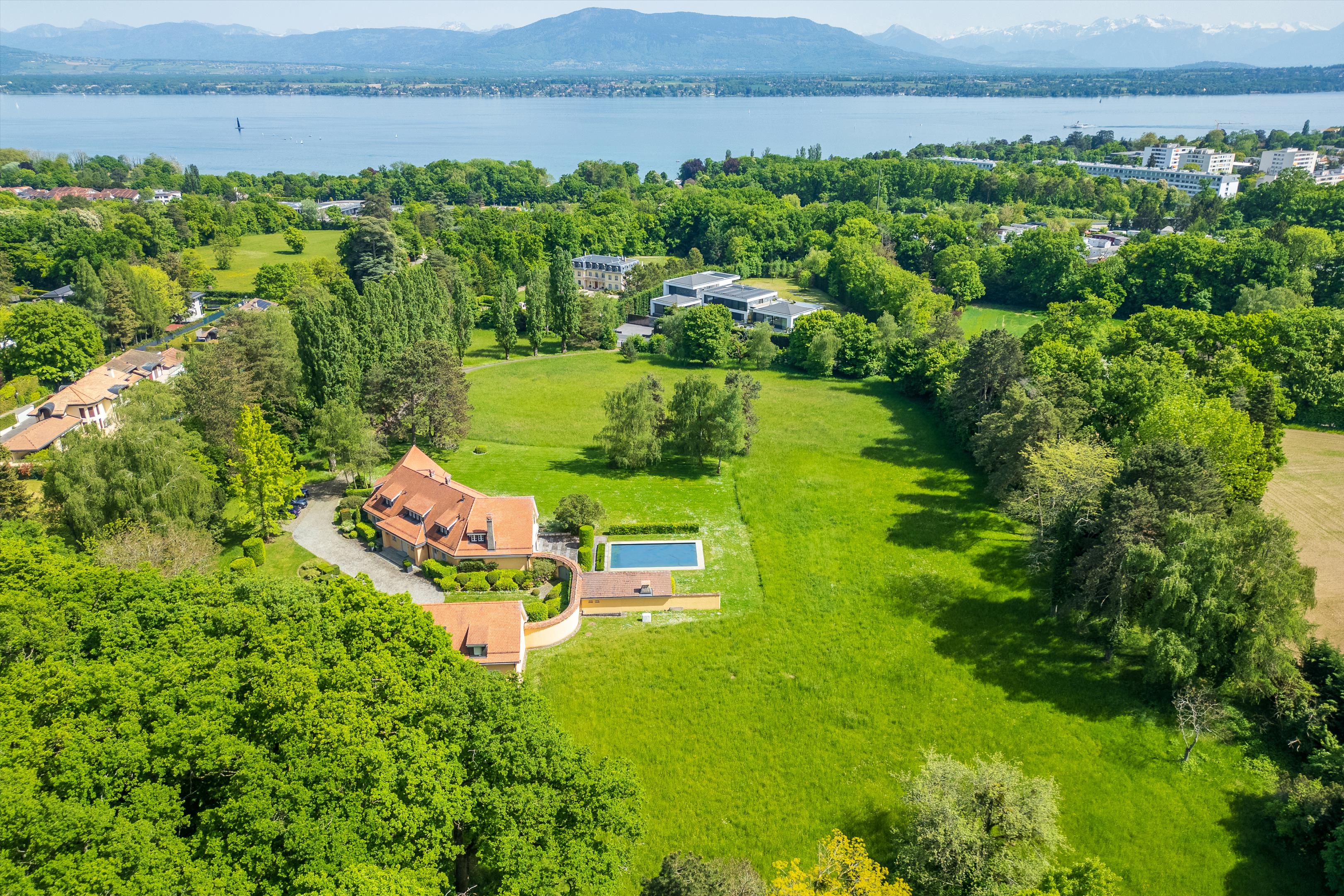 Lake Geneva, Vaud