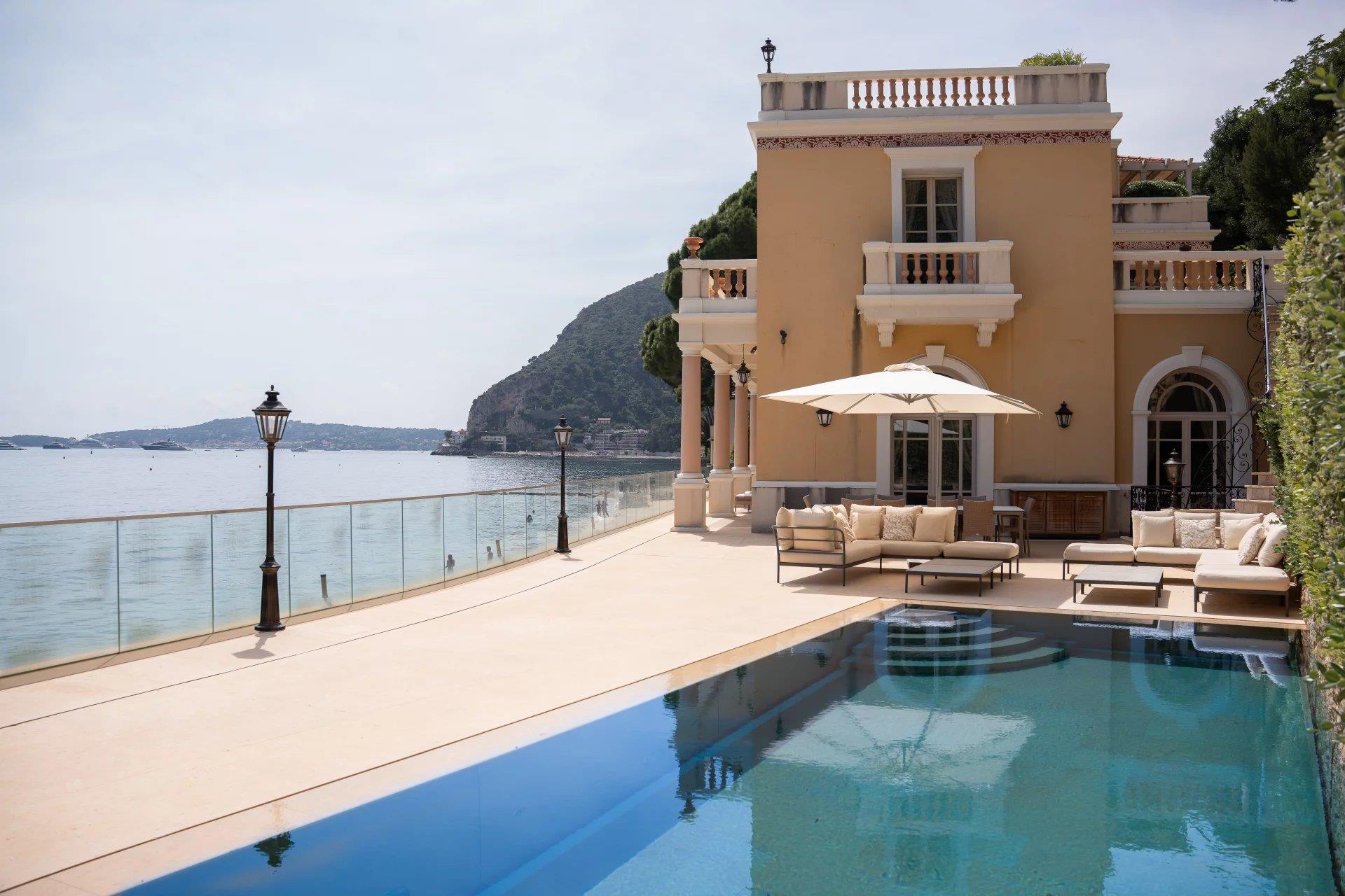 Eze, Alpes-Maritimes: Nice, Provence-Alpes-Côte D'Azur
