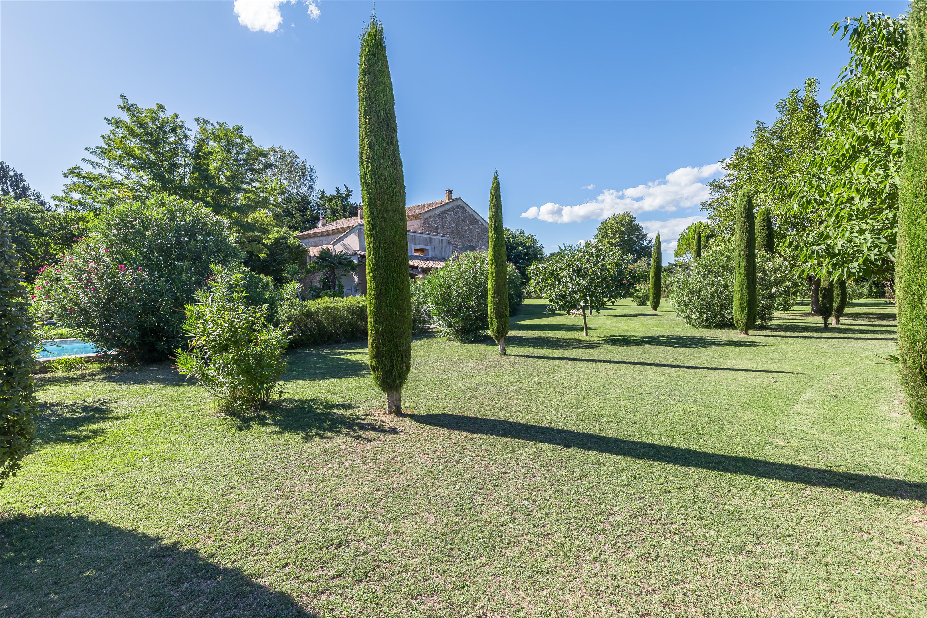 Le Thor, Vaucluse, Provence-Alpes-Côte D'Azur