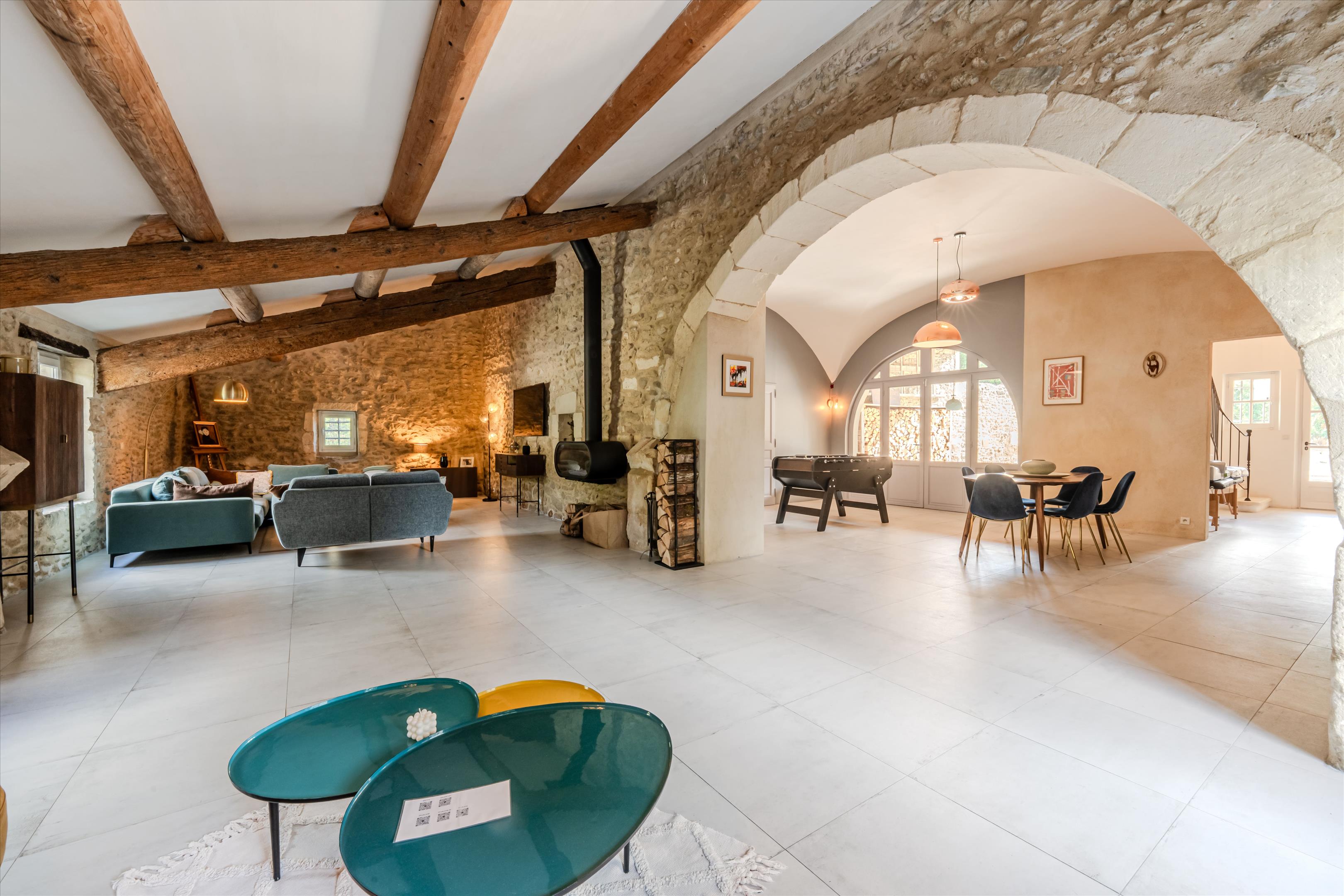 Saint-Étienne-du-Grès, Bouches-du-Rhône, Provence-Alpes-Côte d'Azur