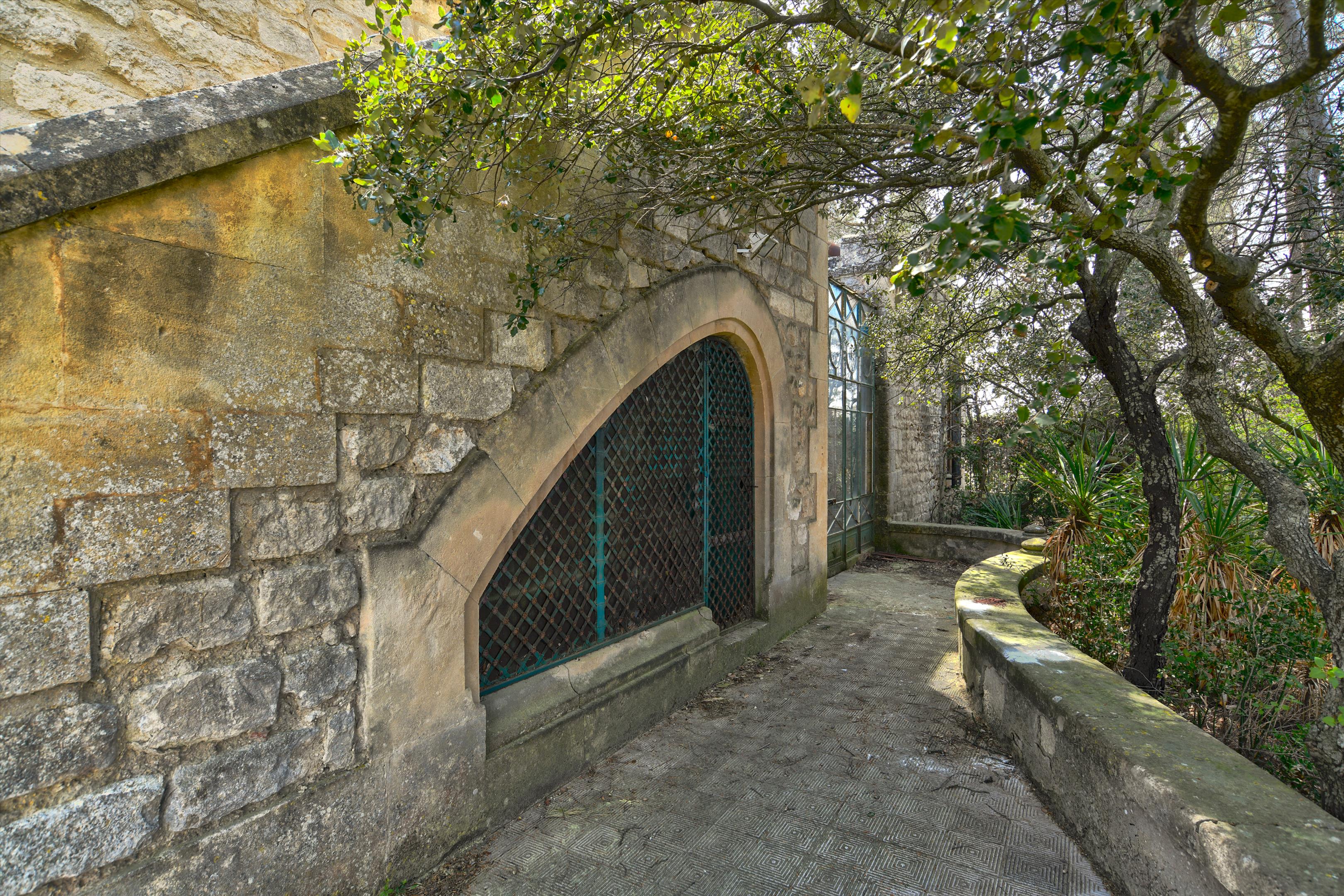 Lambesc, Bouches-Du-Rhône, Provence-Alpes-Côte D'Azur