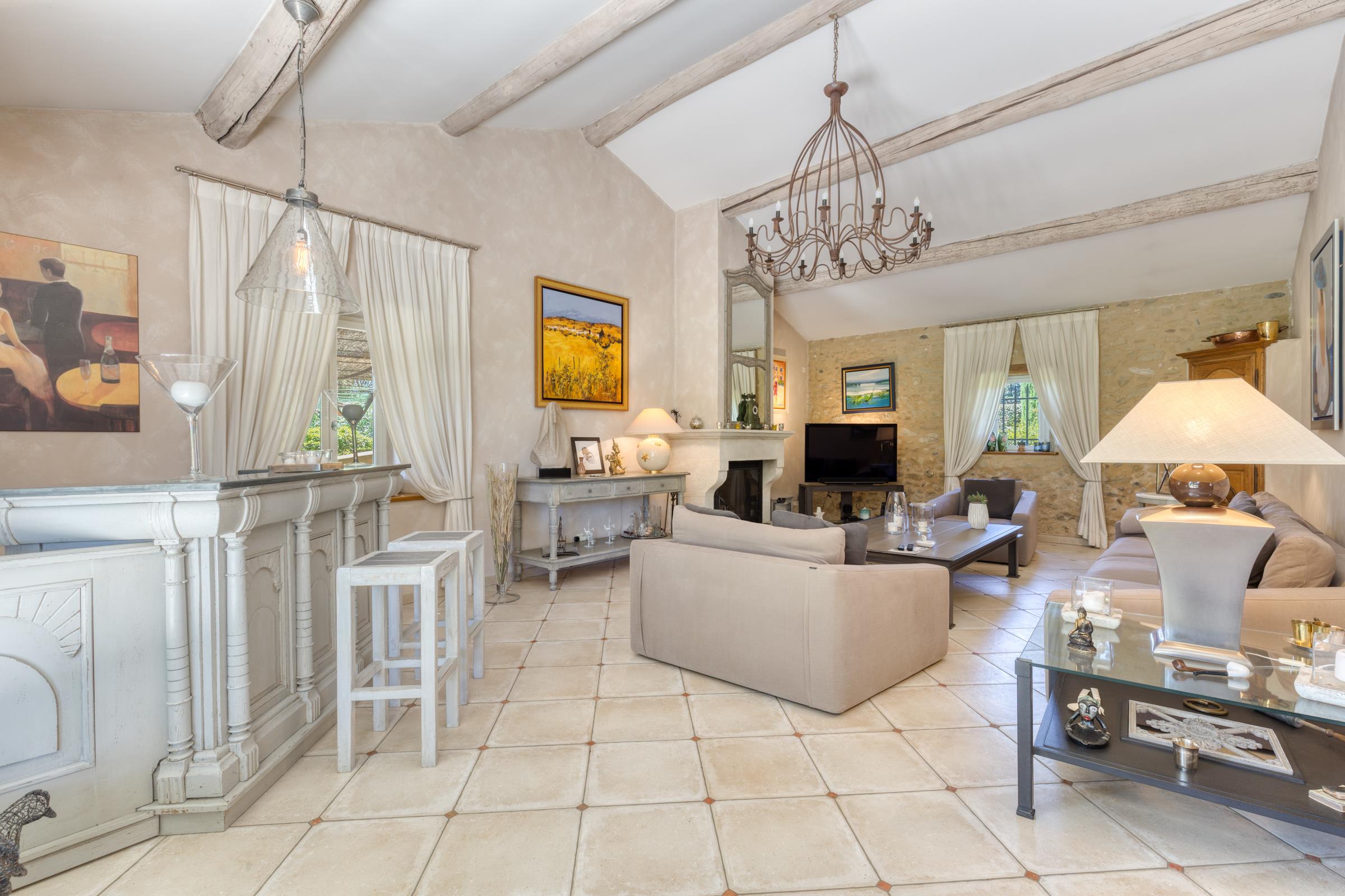 Cheval Blanc, Vaucluse, Provence-Alpes-Côte D'Azur