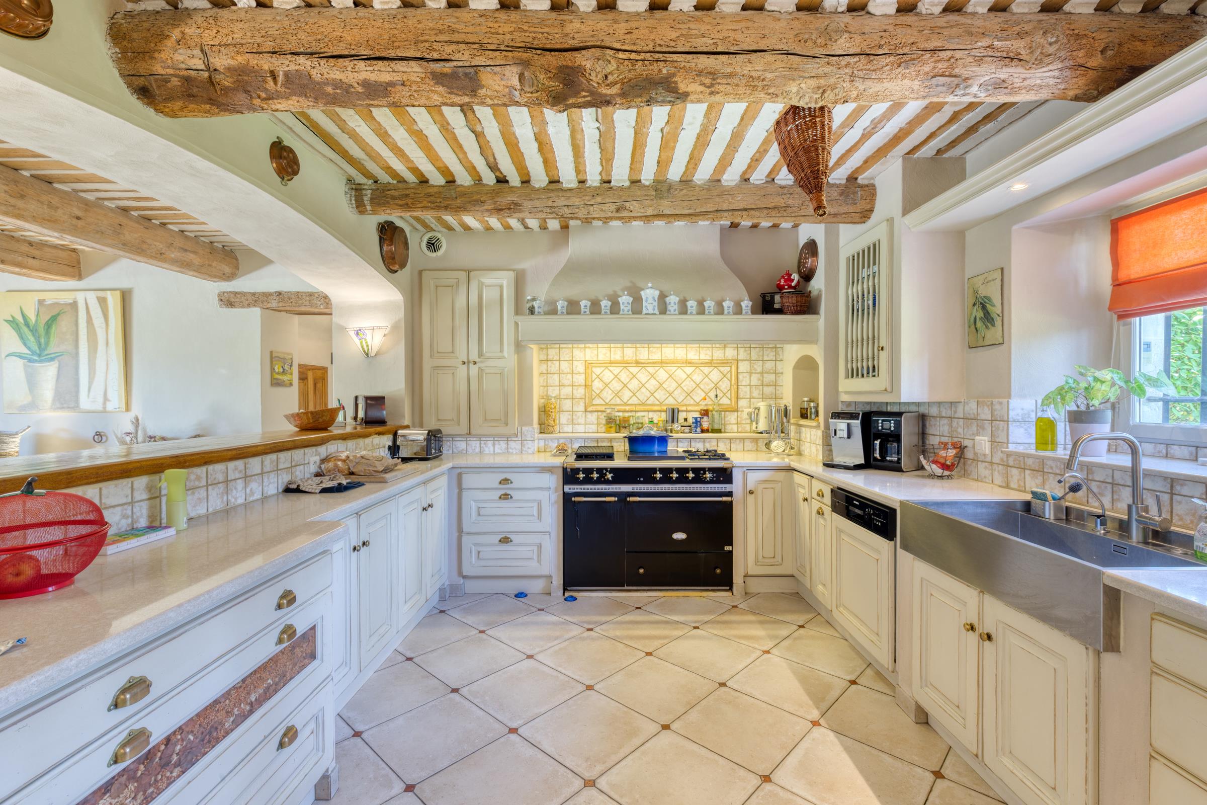 Cheval Blanc, Vaucluse, Provence-Alpes-Côte D'Azur