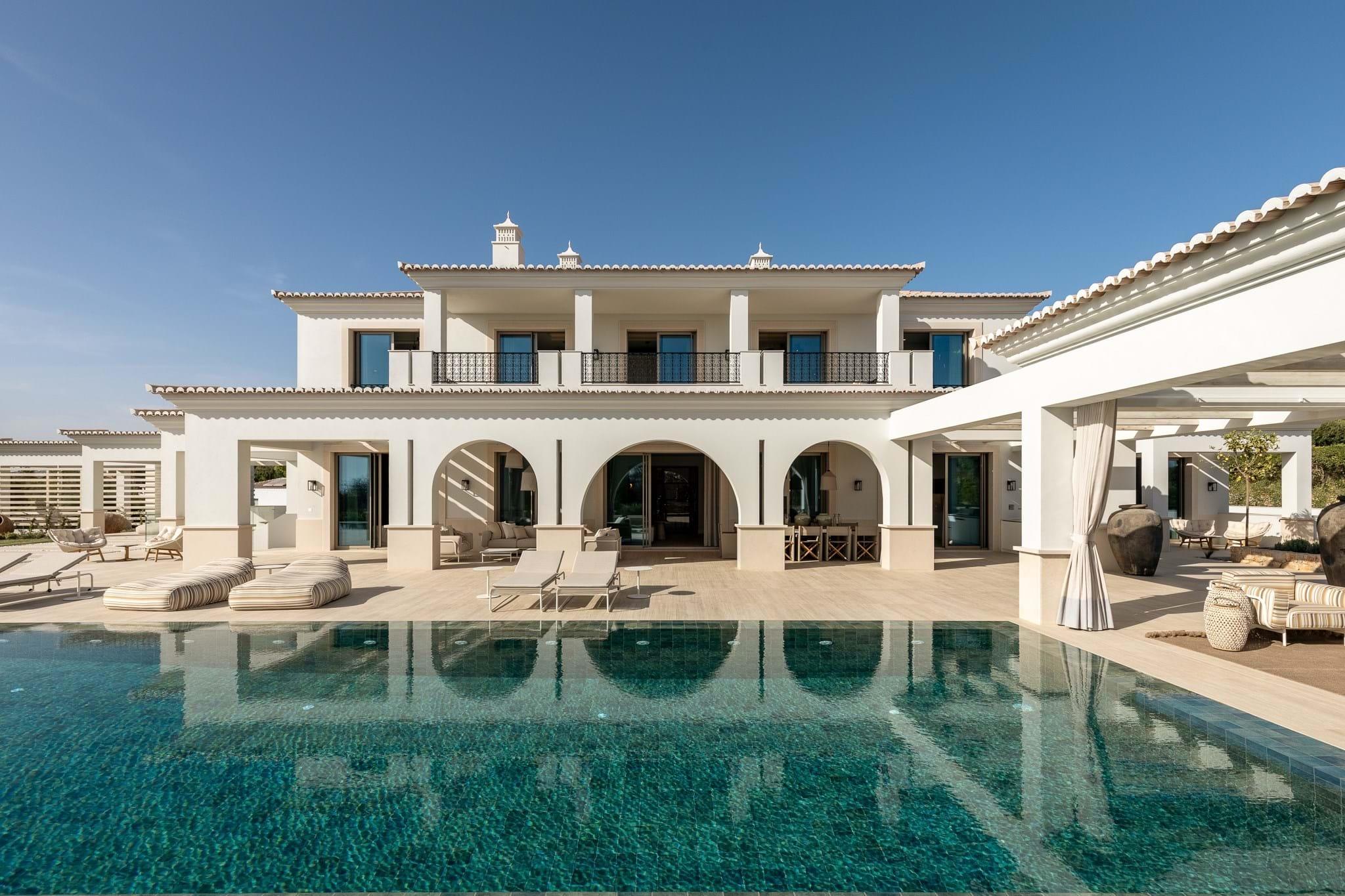 Golden Triangle, Algarve