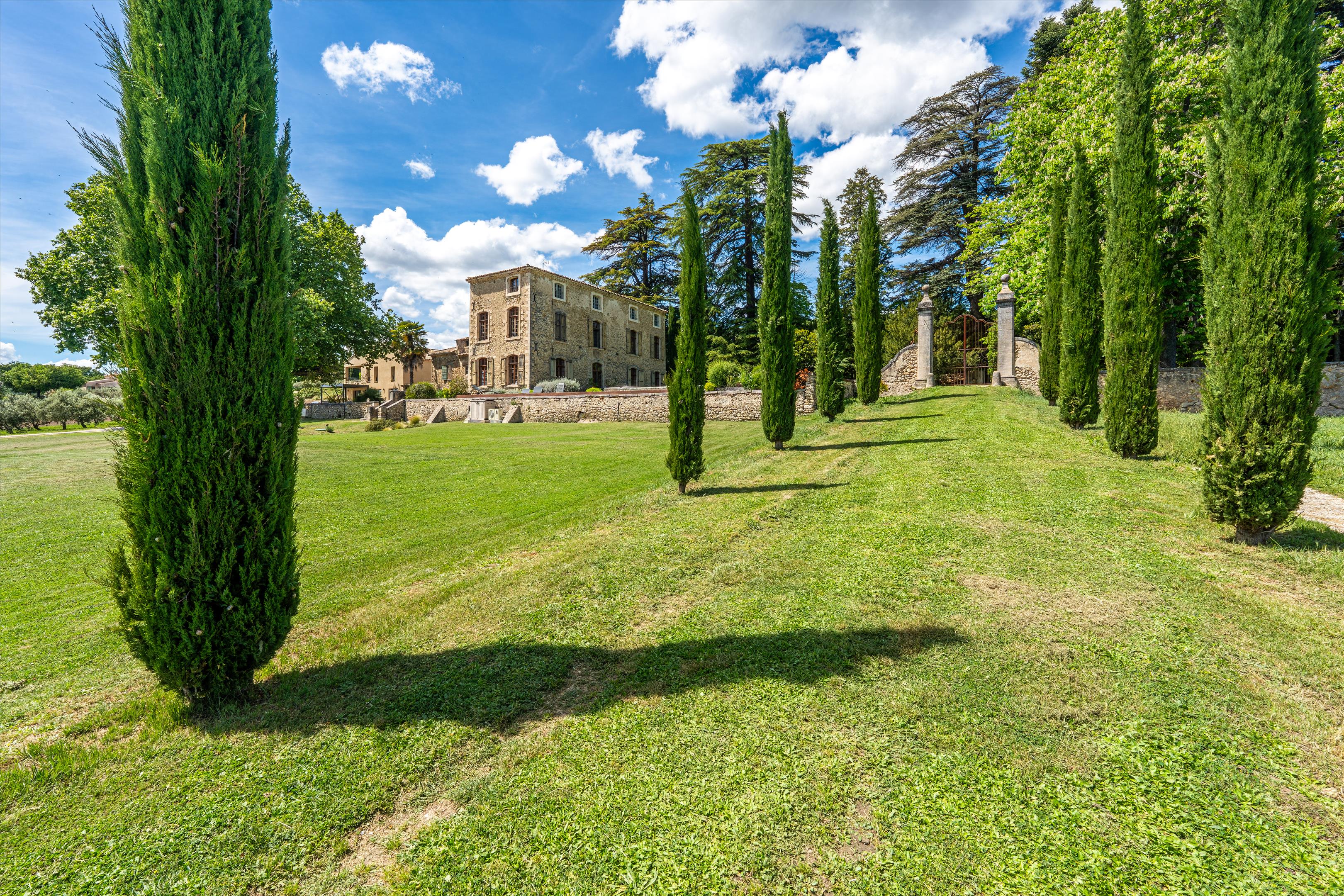 Manosque, Bouches-du-Rhône, Provence-Alpes-Côte d'Azur