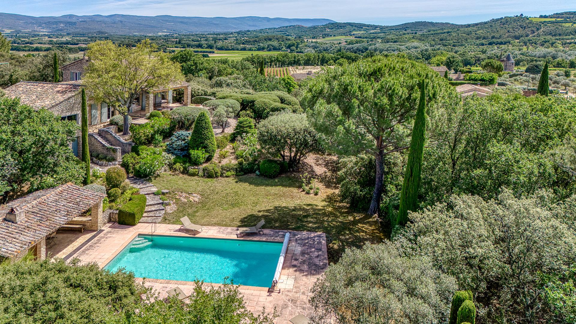 Gordes, Vaucluse, Provence-Alpes-Côte d'Azur
