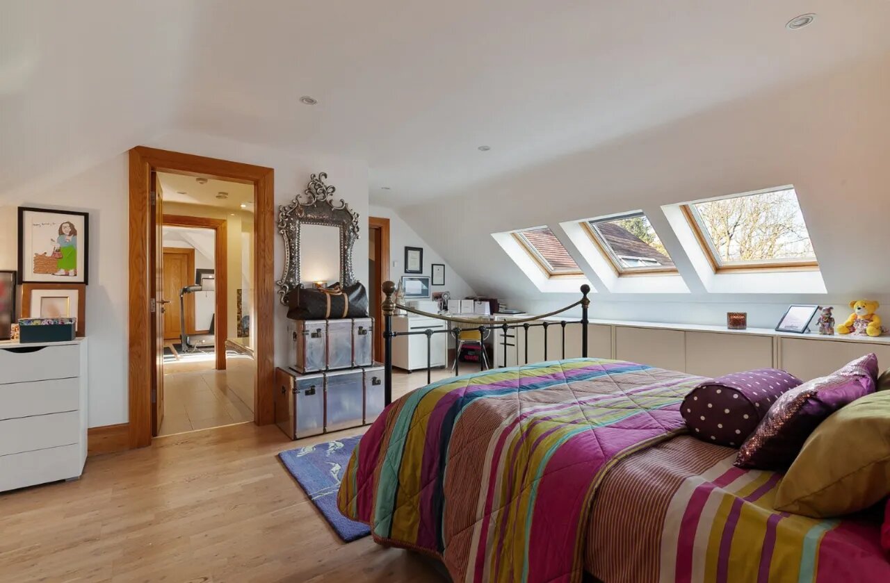 22 Deramore Park South, Belfast, County Antrim, BT9 5JY