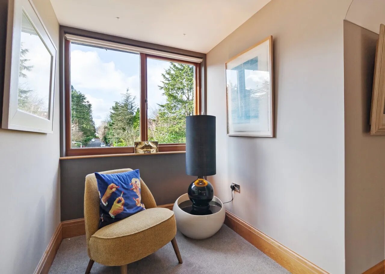 22 Deramore Park South, Belfast, County Antrim, BT9 5JY