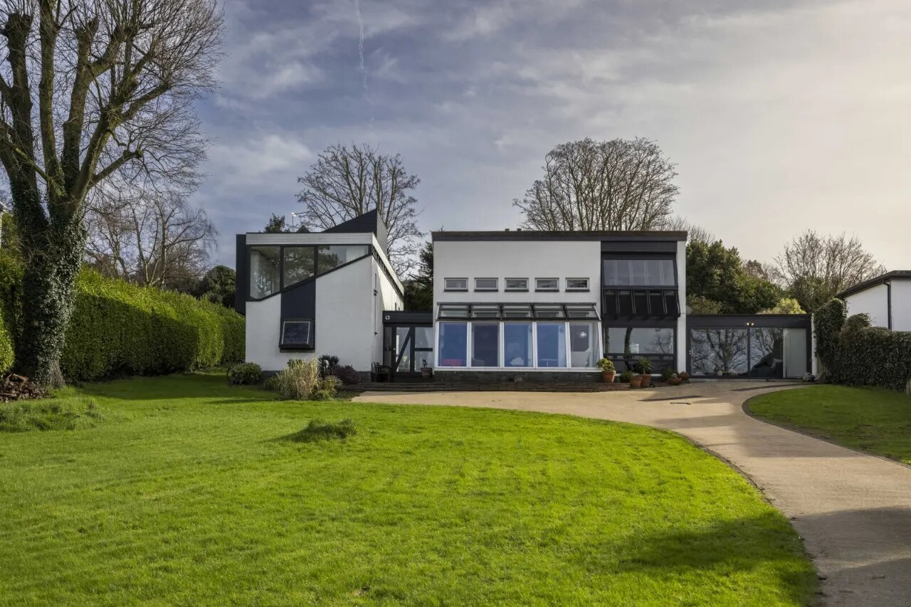 43 Old Quay Road, Cultra, Holywood, County Down, BT18 0AL