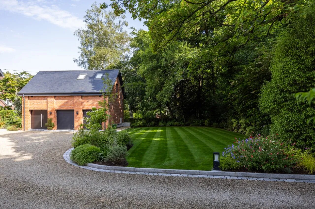 88 Circular Road, Belfast, County Antrim, BT4 2GE