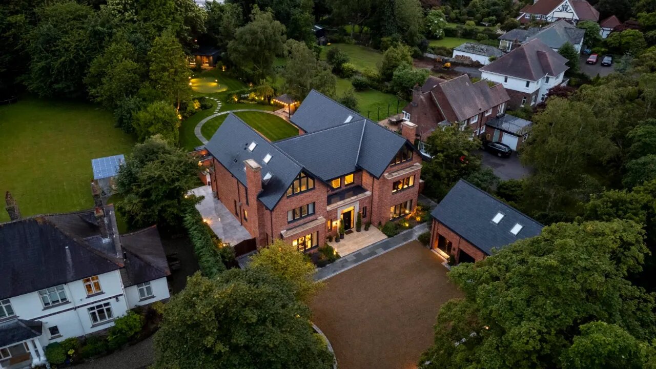 88 Circular Road, Belfast, County Antrim, BT4 2GE