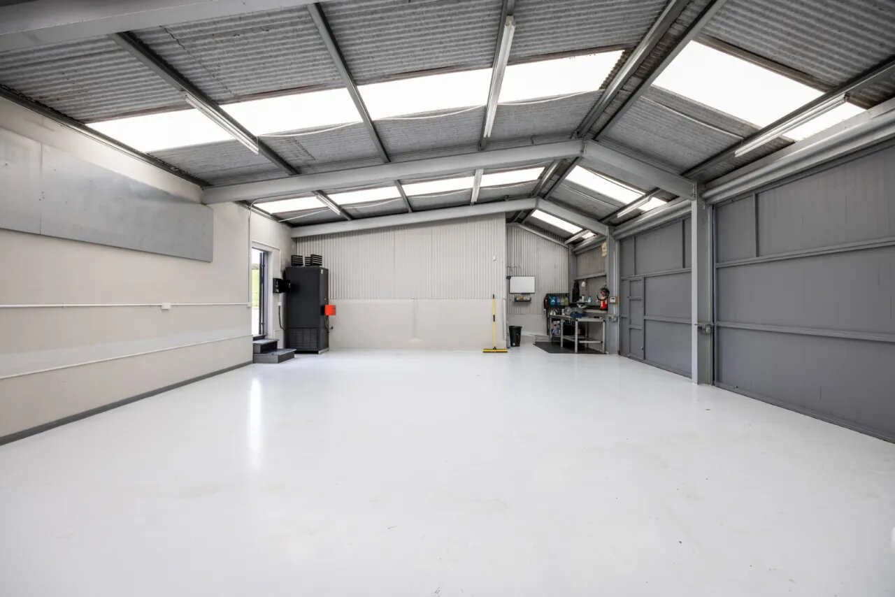 Ashbrook, 45 New Line, Dundonald, Belfast, County Down, BT16 1UU