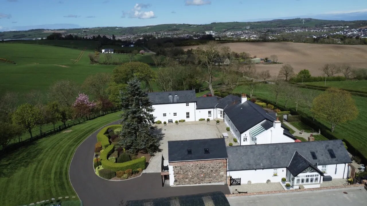 Ashbrook, 45 New Line, Dundonald, Belfast, County Down, BT16 1UU