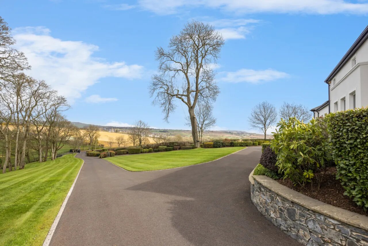 Ashbrook, 45 New Line, Dundonald, Belfast, County Down, BT16 1UU