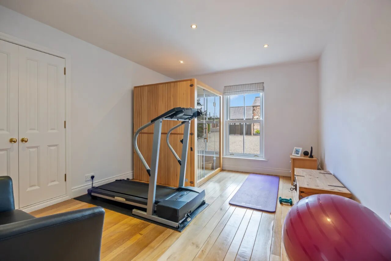 Ashbrook, 45 New Line, Dundonald, Belfast, County Down, BT16 1UU