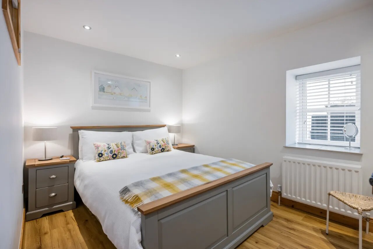 Ashbrook, 45 New Line, Dundonald, Belfast, County Down, BT16 1UU