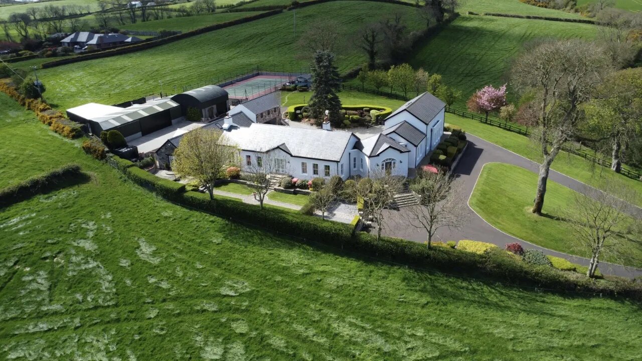 Ashbrook, 45 New Line, Dundonald, Belfast, County Down, BT16 1UU