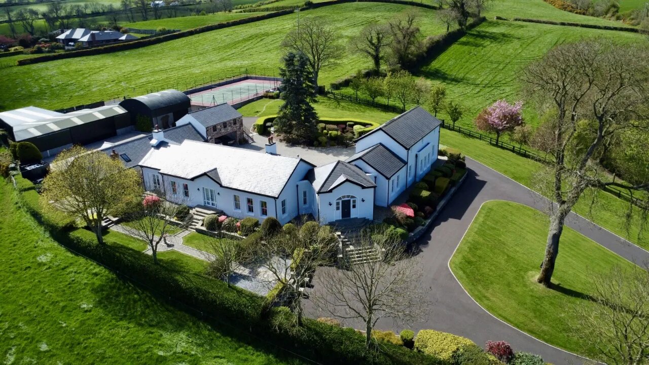 Ashbrook, 45 New Line, Dundonald, Belfast, County Down, BT16 1UU