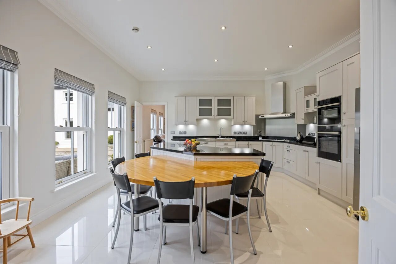 Ashbrook, 45 New Line, Dundonald, Belfast, County Down, BT16 1UU