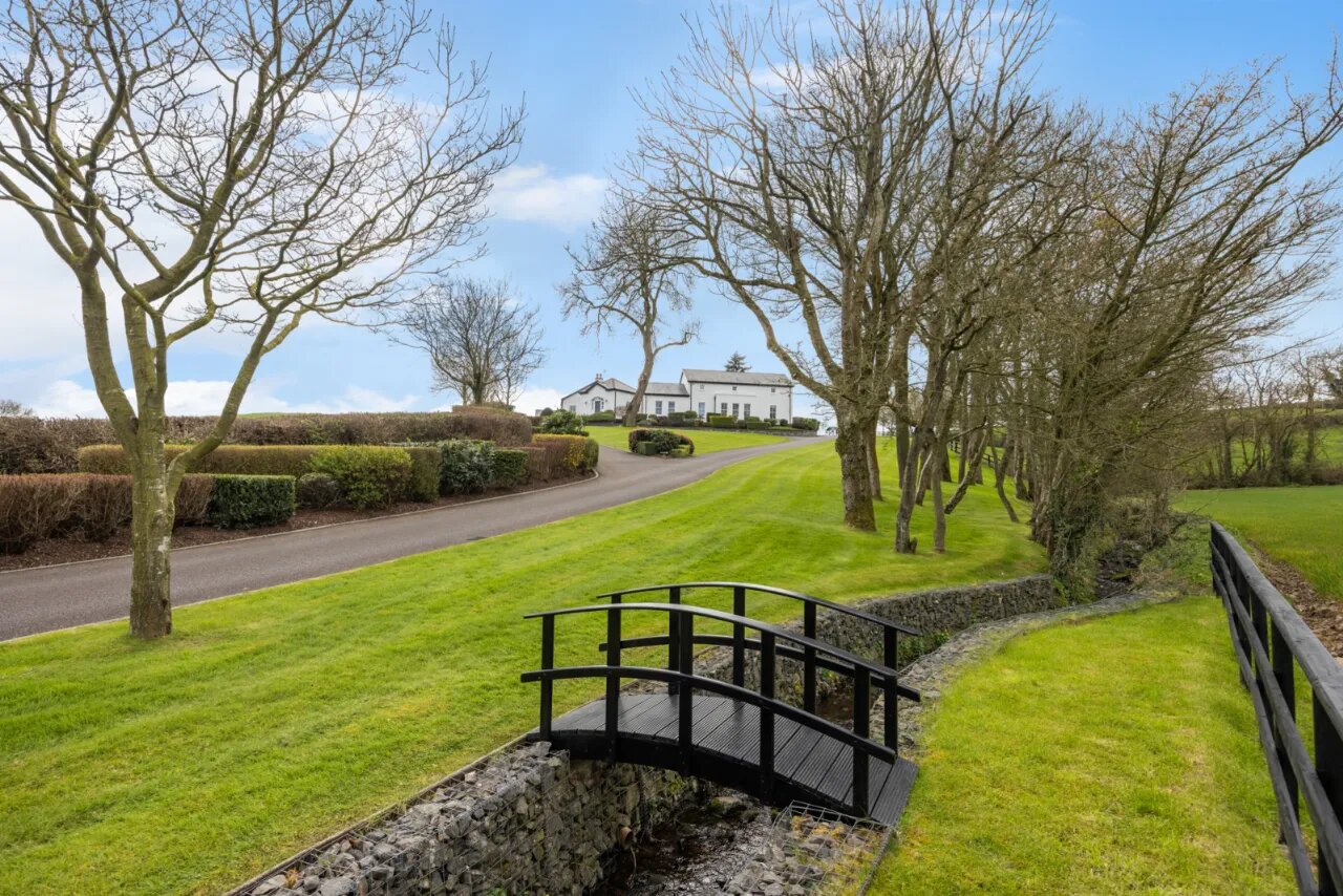 Ashbrook, 45 New Line, Dundonald, Belfast, County Down, BT16 1UU