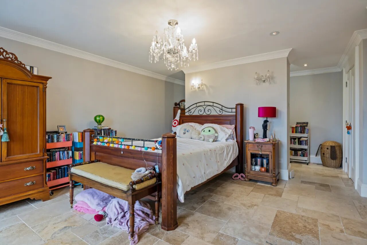 Ivy Lodge, 22 Circular Road West, Cultra, Holywood, County Down, BT18 0AX