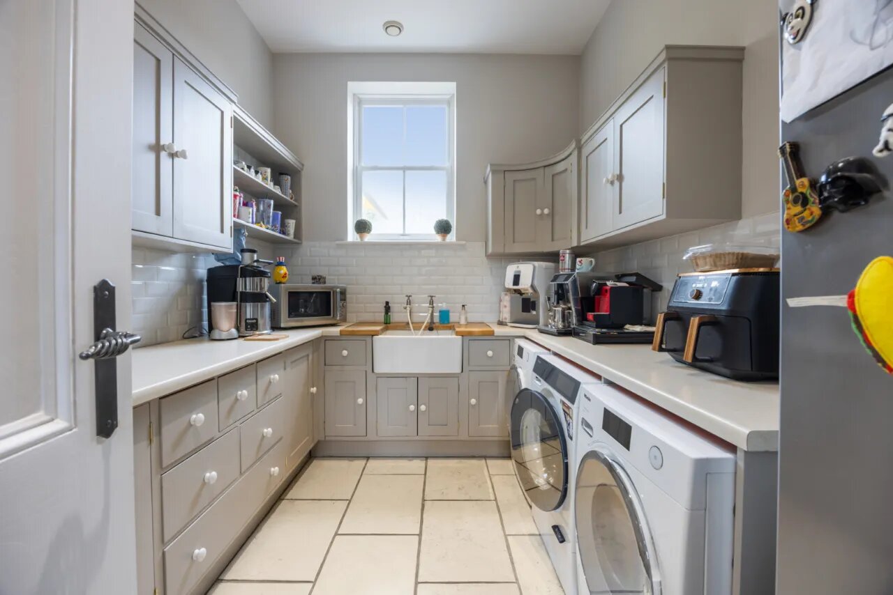 Ivy Lodge, 22 Circular Road West, Cultra, Holywood, County Down, BT18 0AX