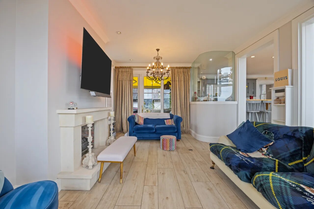 Ivy Lodge, 22 Circular Road West, Cultra, Holywood, County Down, BT18 0AX