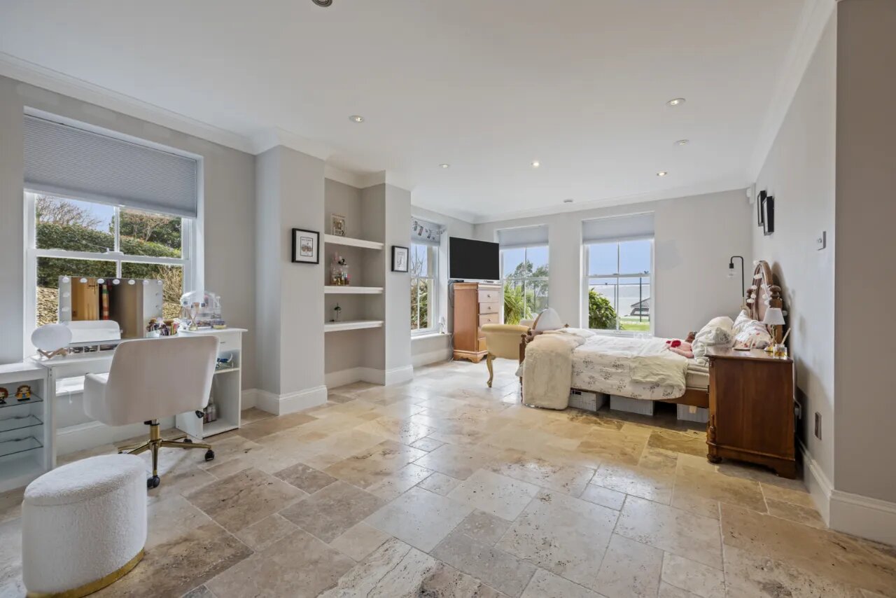 Ivy Lodge, 22 Circular Road West, Cultra, Holywood, County Down, BT18 0AX