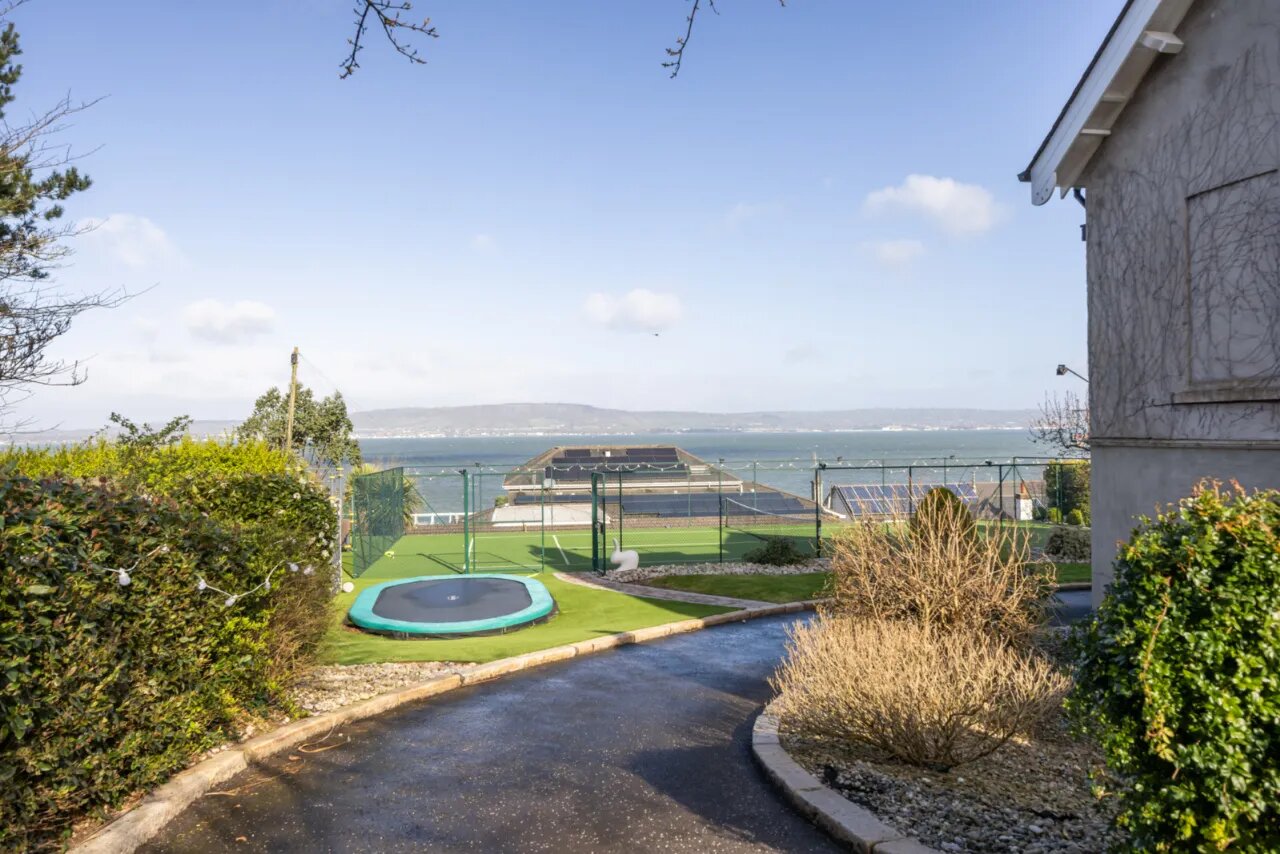 Ivy Lodge, 22 Circular Road West, Cultra, Holywood, County Down, BT18 0AX